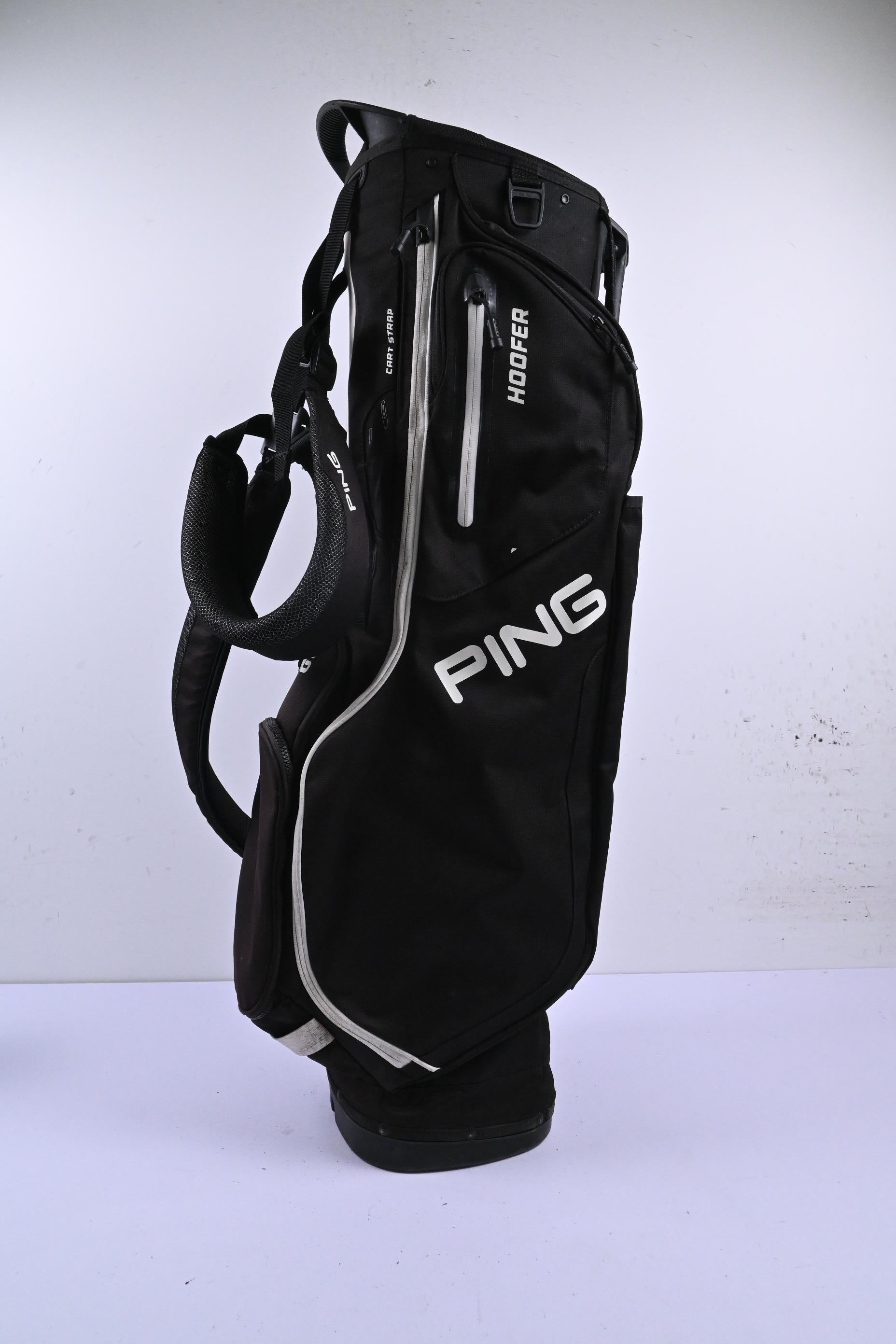 Ping Hoofer Stand Bag / 5-Way Divider / Black & White