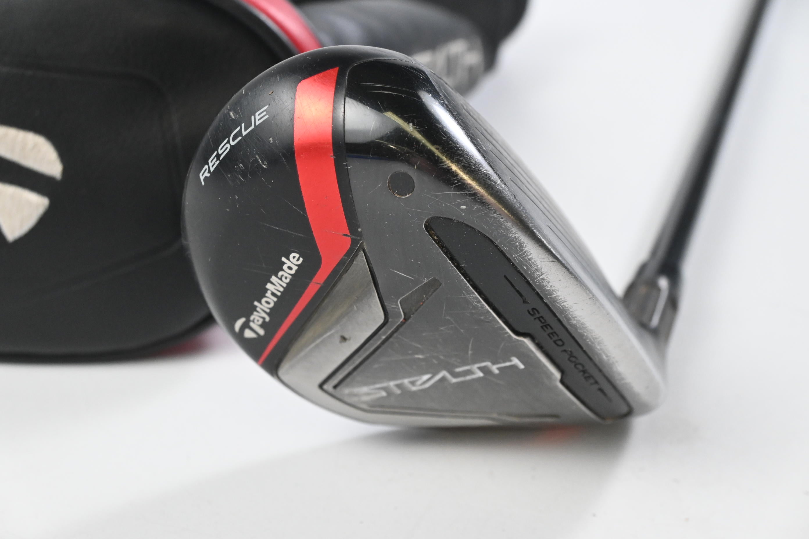 Taylormade Stealth #4 Hybrid / 22 Degree / Senior Flex Fujikura Ventus Red 5