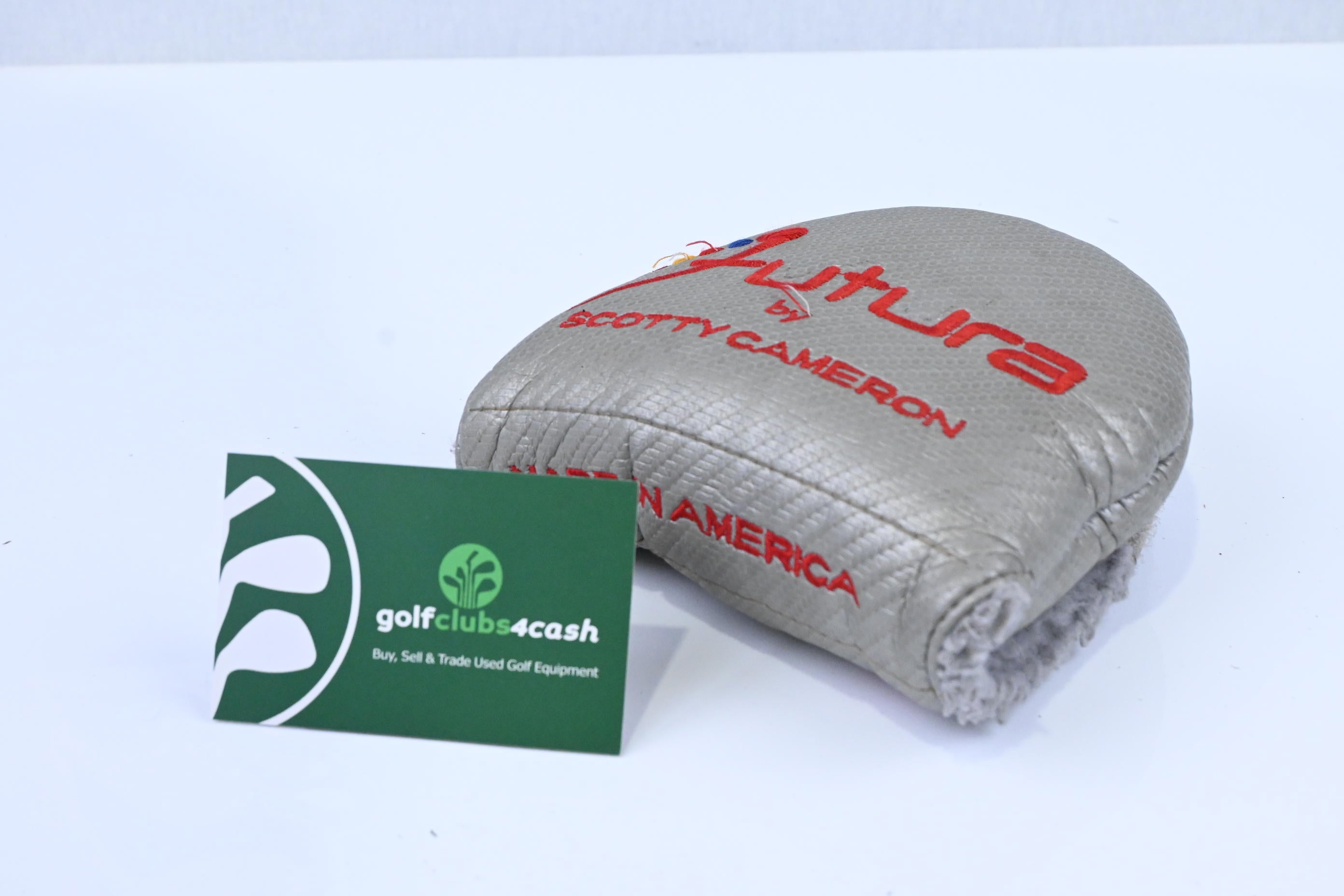 Scotty Cameron Futura Putter / 33 Inch