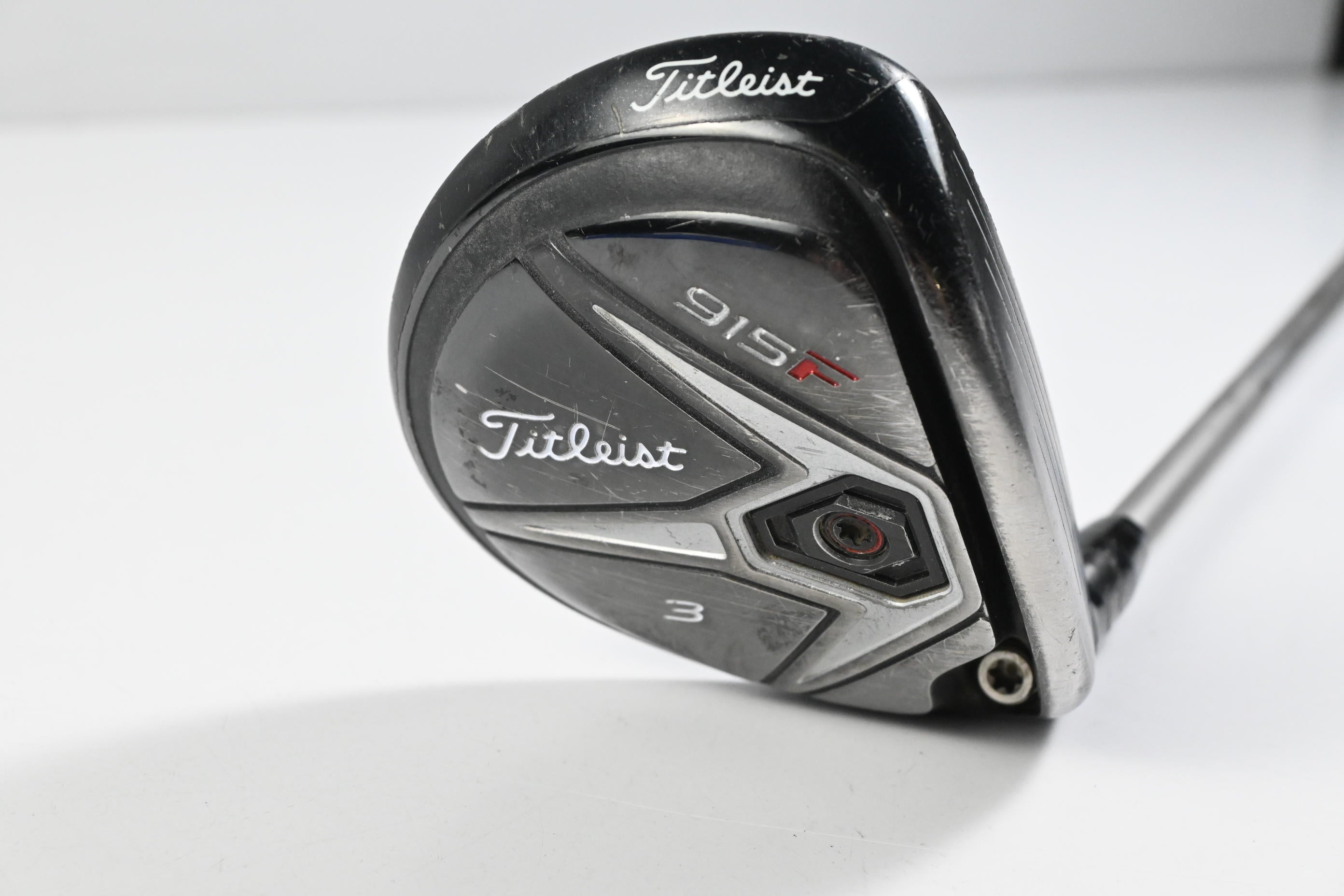 Titleist 915 F #3 Wood / 15 Degree / Regular Flex Diamana M+ Red 60 Shaft