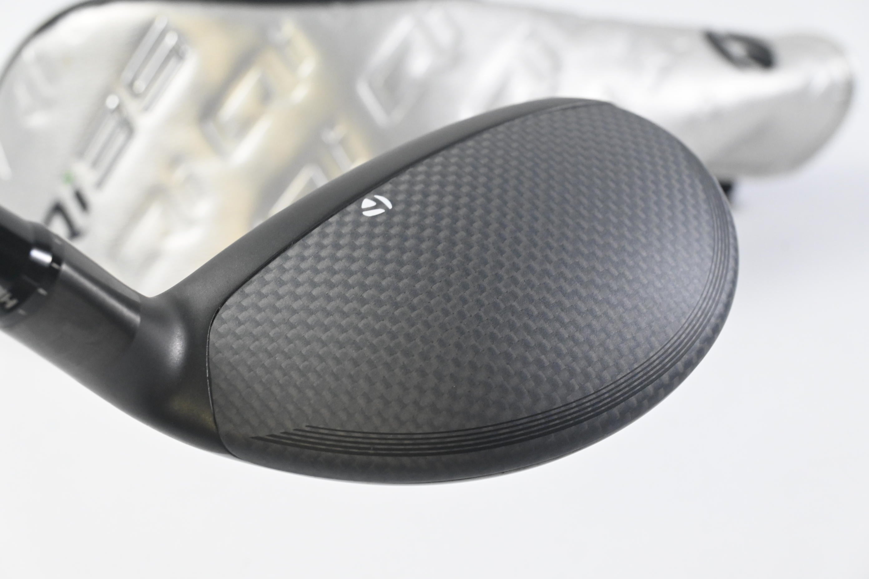 Taylormade Qi35 #2 Hybrid / 17 Degree / Stiff Flex Kai'li Dark Waves Blue 85
