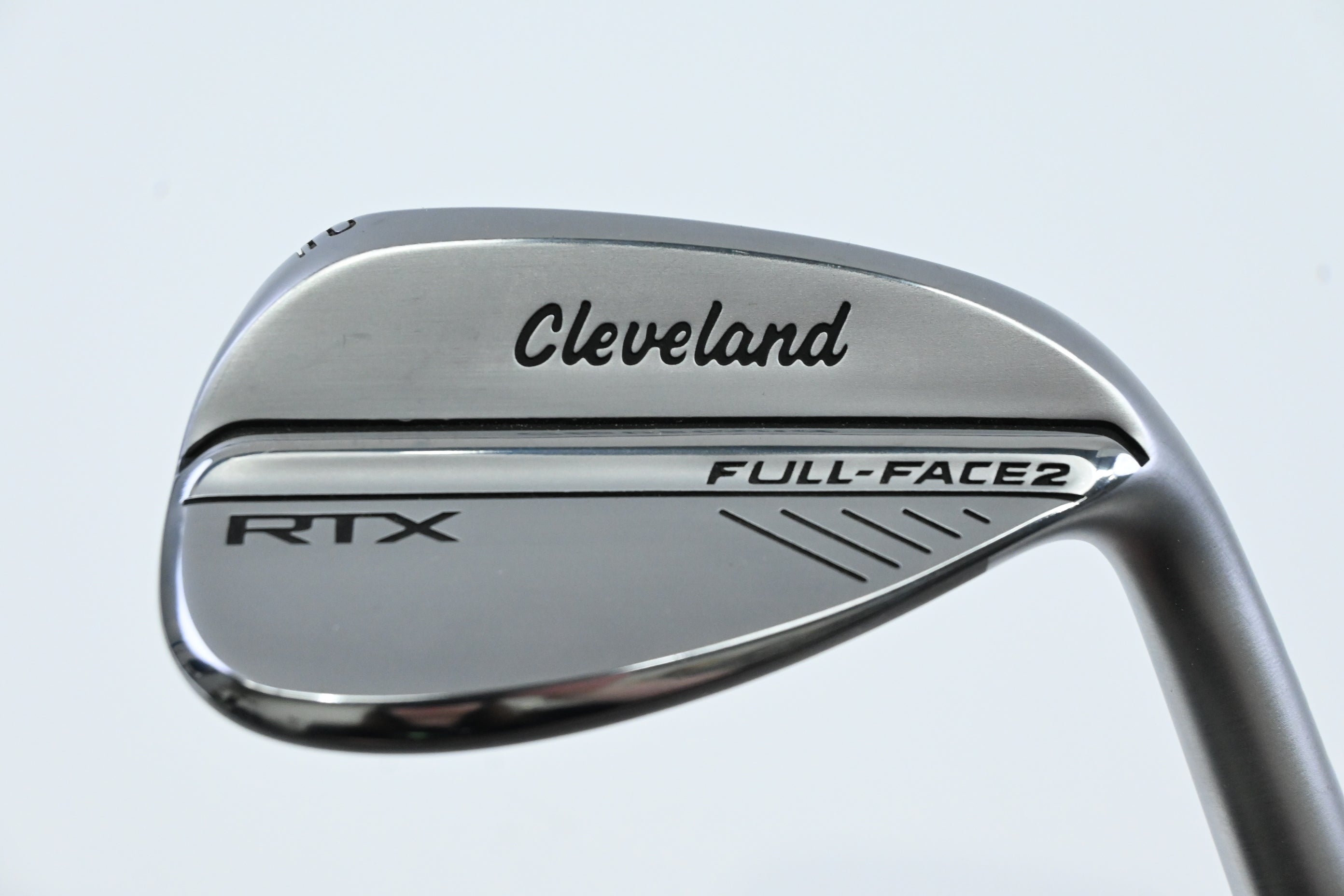 Cleveland RTX Full Face 2 Gap Wedge / 52 Degree / Wedge Flex Dynamic Gold