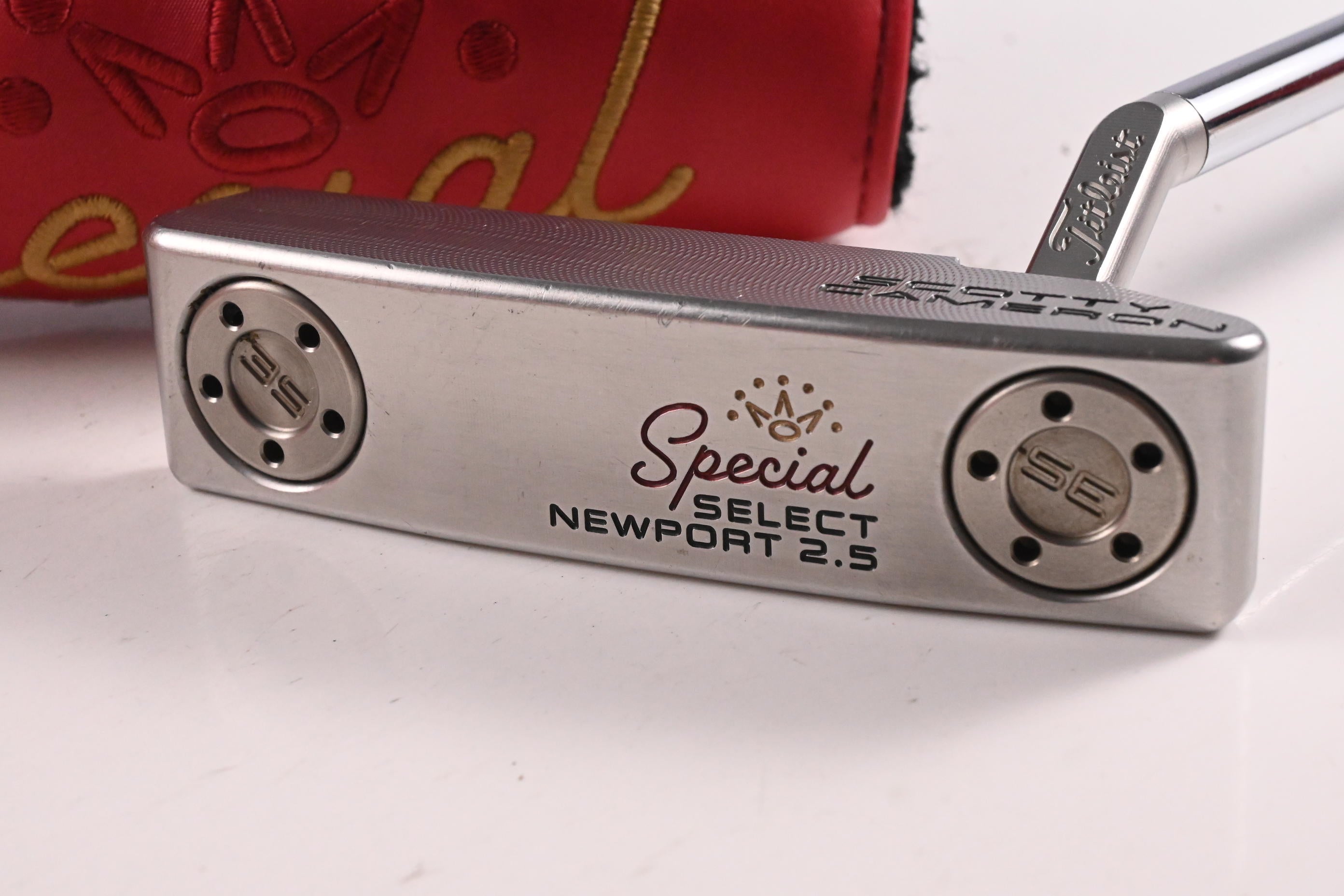 Scotty Cameron Special Select Newport 2.5 Putter / 34 Inch