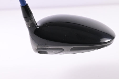 Titleist 910 D2 Driver / 9.5 Degree / Stiff Flex Project X -7C3 Shaft