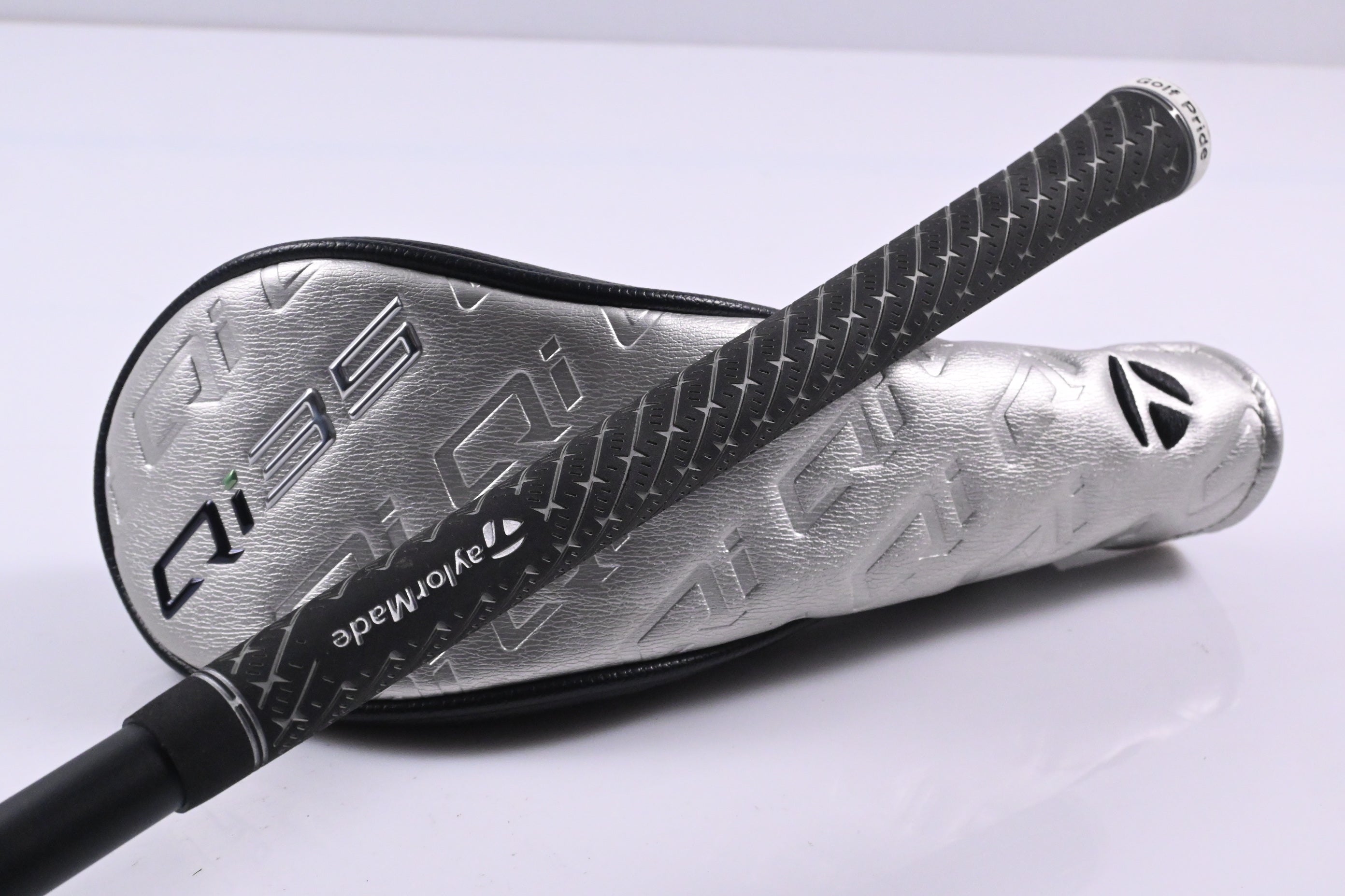 Taylormade Qi35 Max Lite #5 Hybrid / 27 Degree / Senior Flex Vanquish 5 Shaft