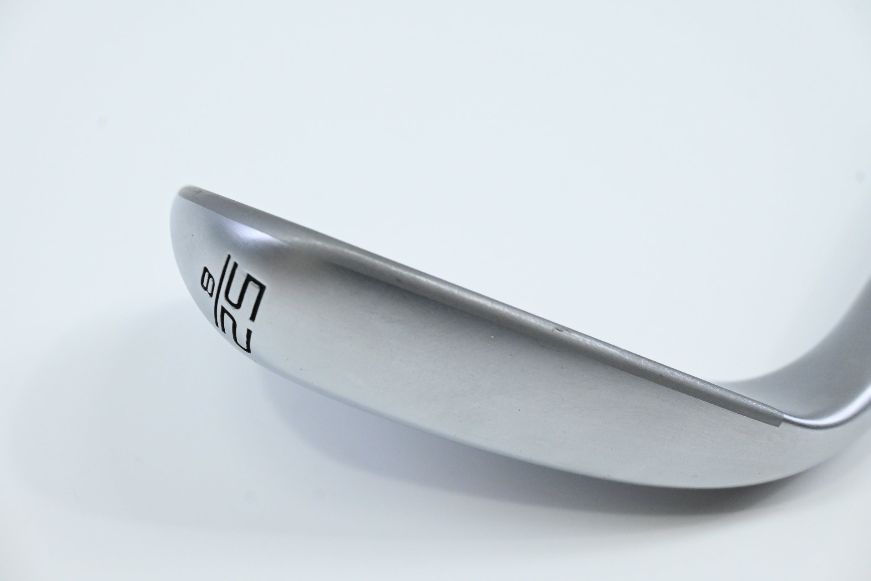 Cleveland RTX Full Face 2 Gap Wedge / 52 Degree / Wedge Flex Dynamic Gold