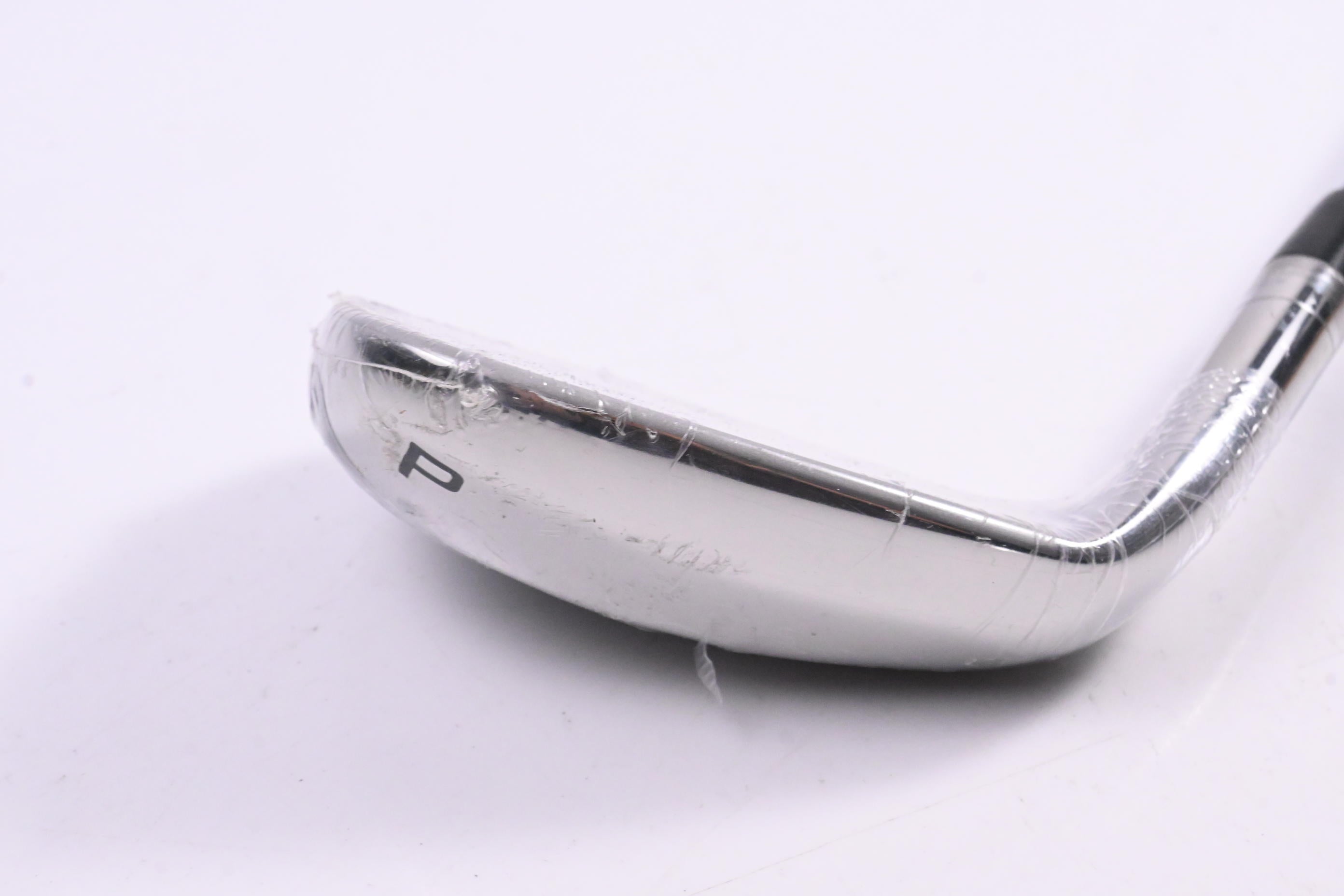 Cleveland Halo XL Full Face Pitching Wedge / 43 Degree / Stiff Flex Dynamic Gold
