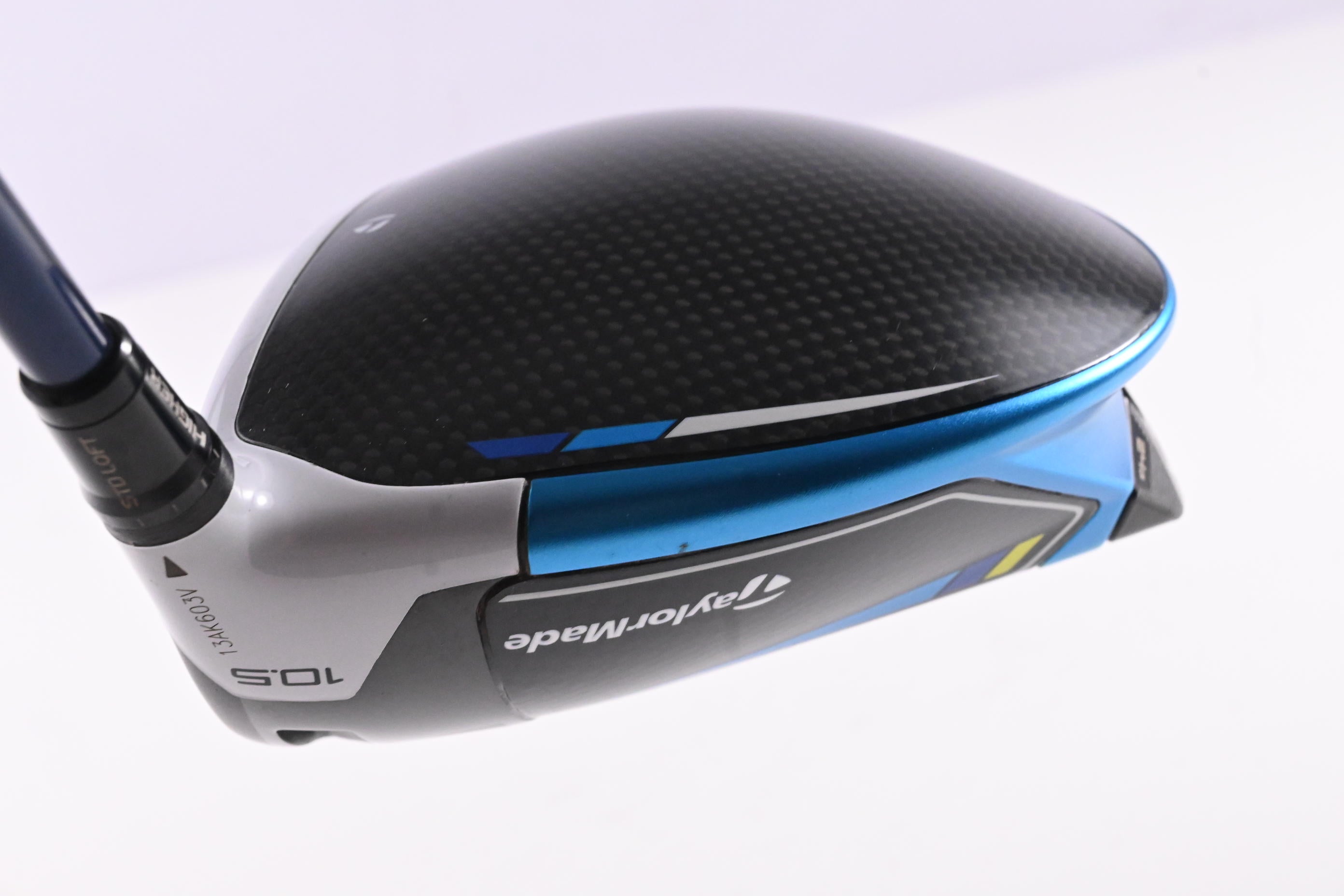 Taylormade SIM2 Max Driver / 10.5 Degree / Regular Flex Ventus Blue 5 Shaft