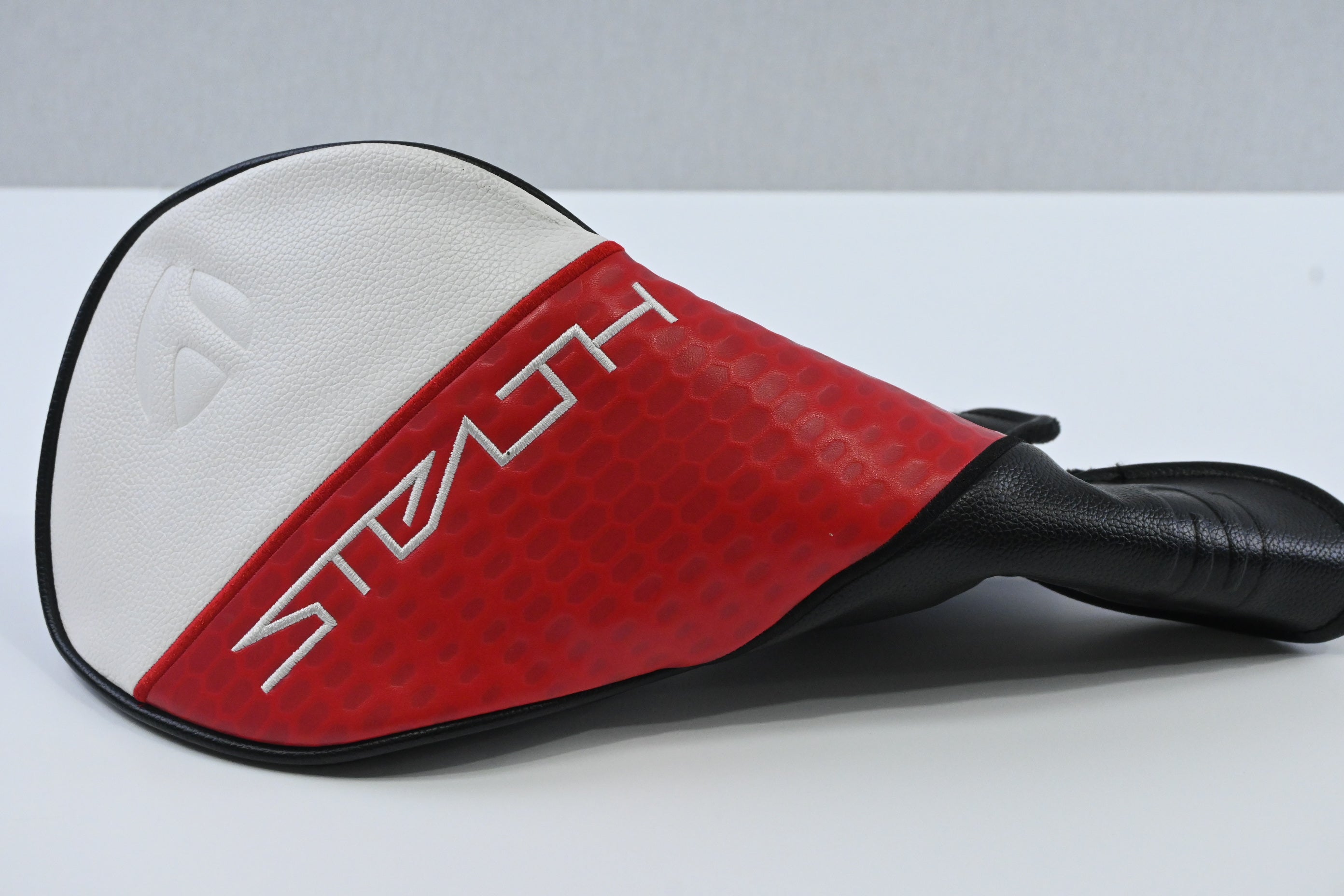 Taylormade Stealth 2 Driver / 9 Degree / Regular Flex Fujikura Ventus Blue 5 Shaft
