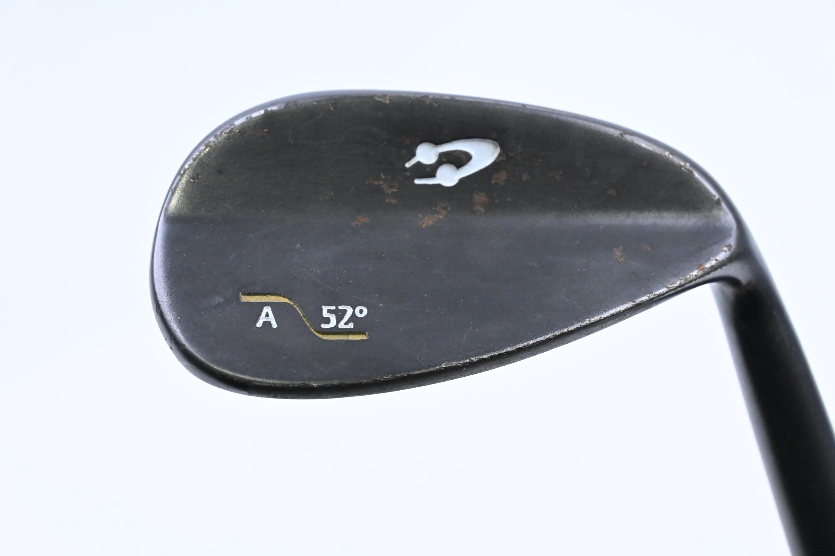Progen A Gap Wedge / 52 Degree / Regular Flex Dynamic Gold R300 Shaft