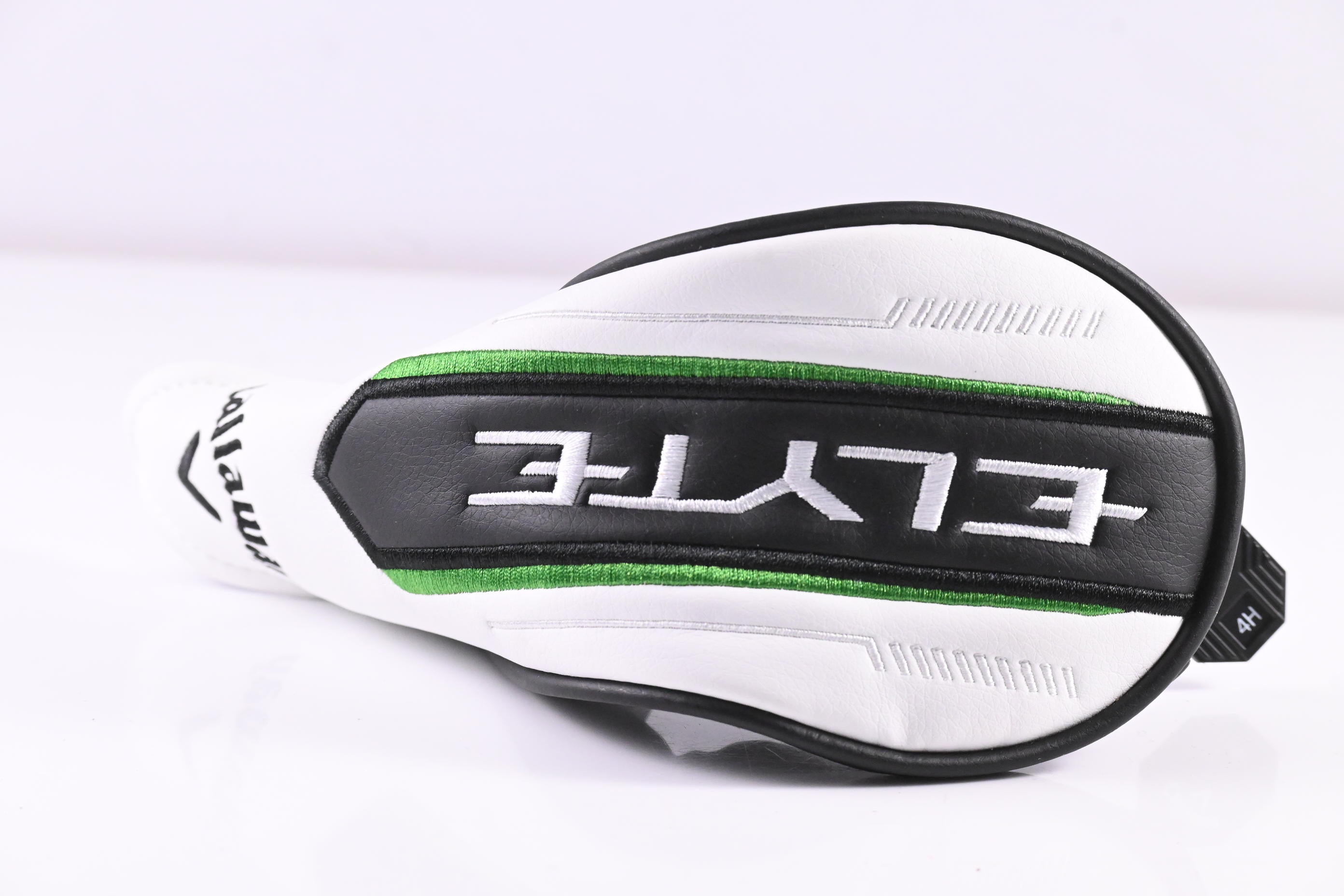 Callaway Elyte X #4 Hybrid / 21 Degree / Regular Flex Denali Charcoal 60 Shaft