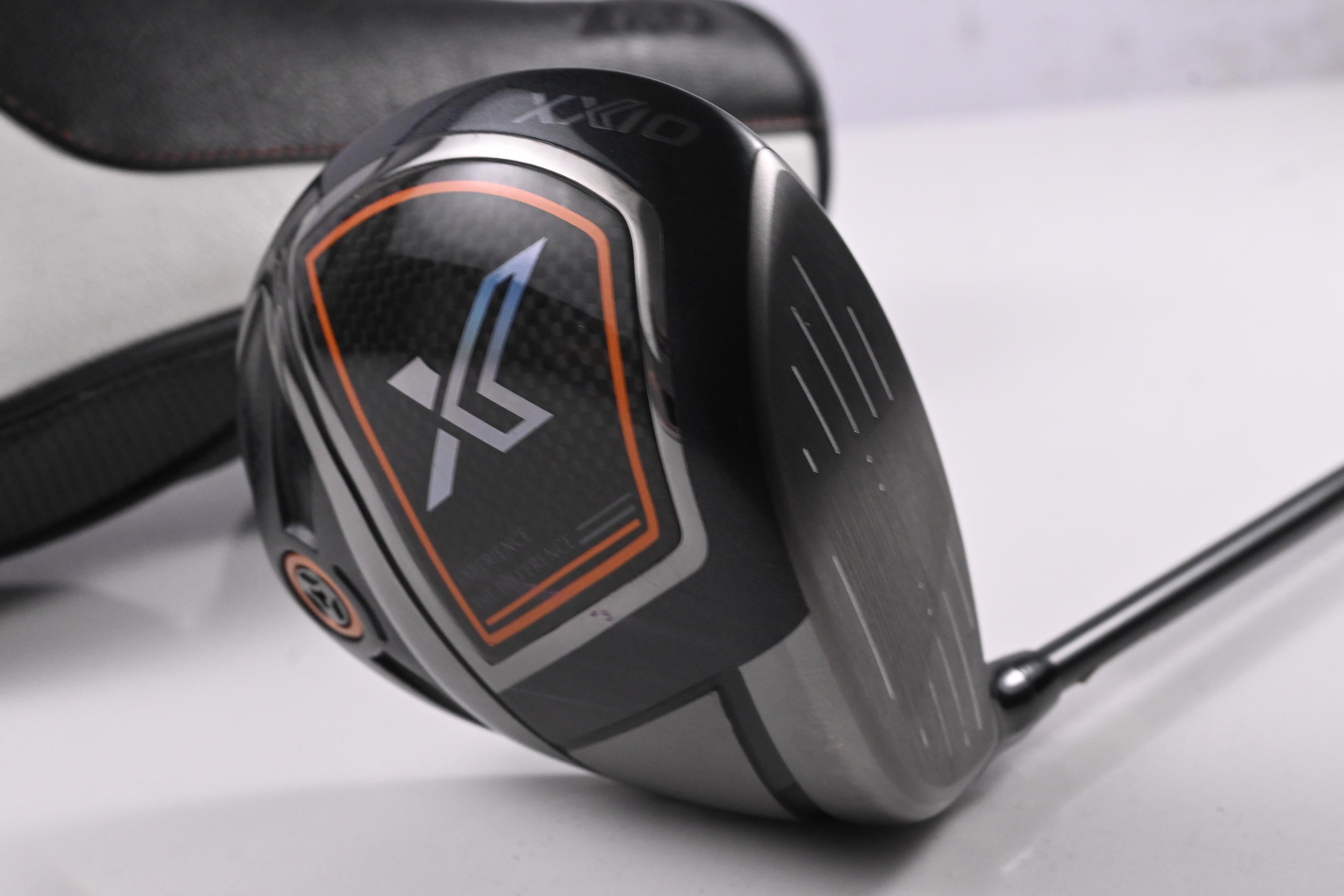 XXIO X Black Driver / 10.5 Degree / Stiff Flex XXIO Miyazaki AX-1 DST 47 Shaft