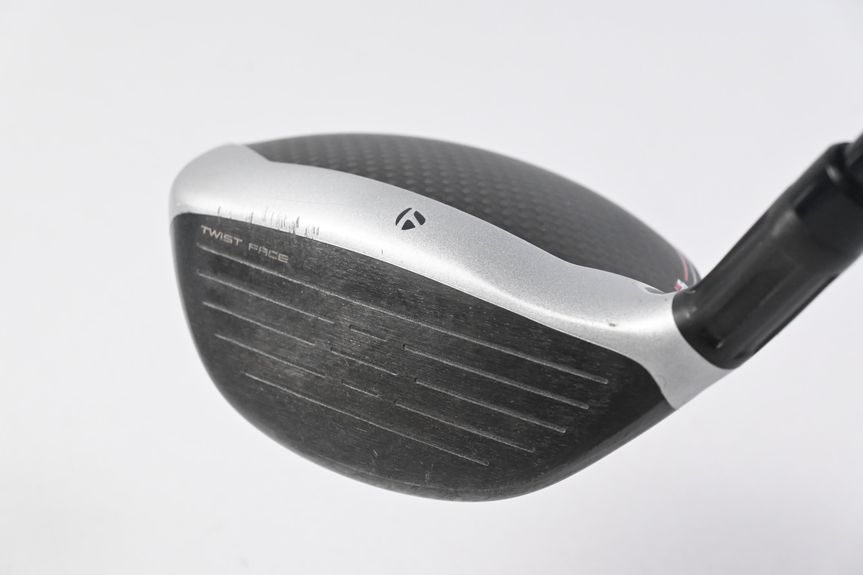 Taylormade M6 #5 Wood / 18 Degree / Regular Flex Fujikura Atmos Red 5 Shaft