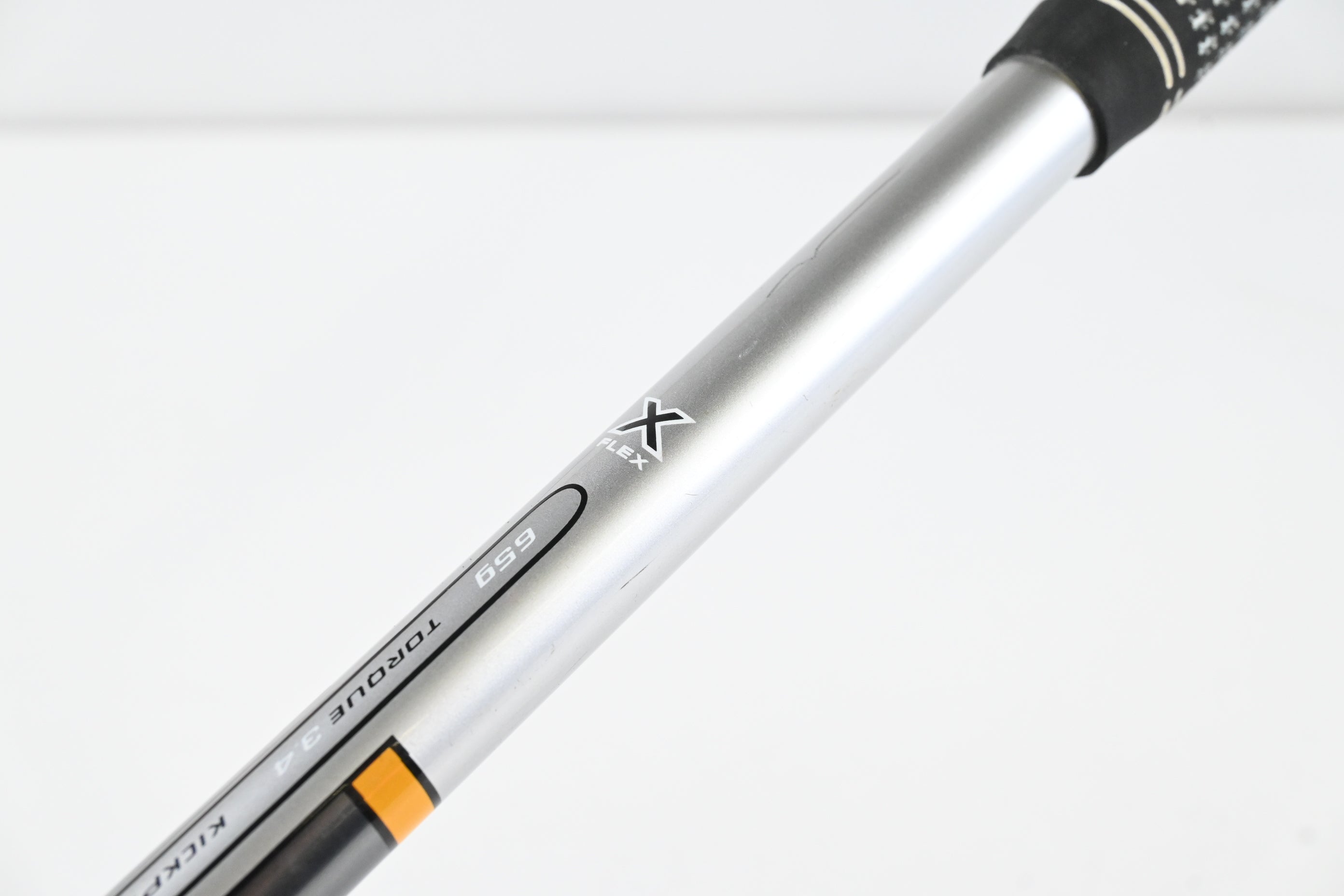 Cleveland HiBore Driver / 8.5 Degree / X-Flex Fujikura 65 Shaft