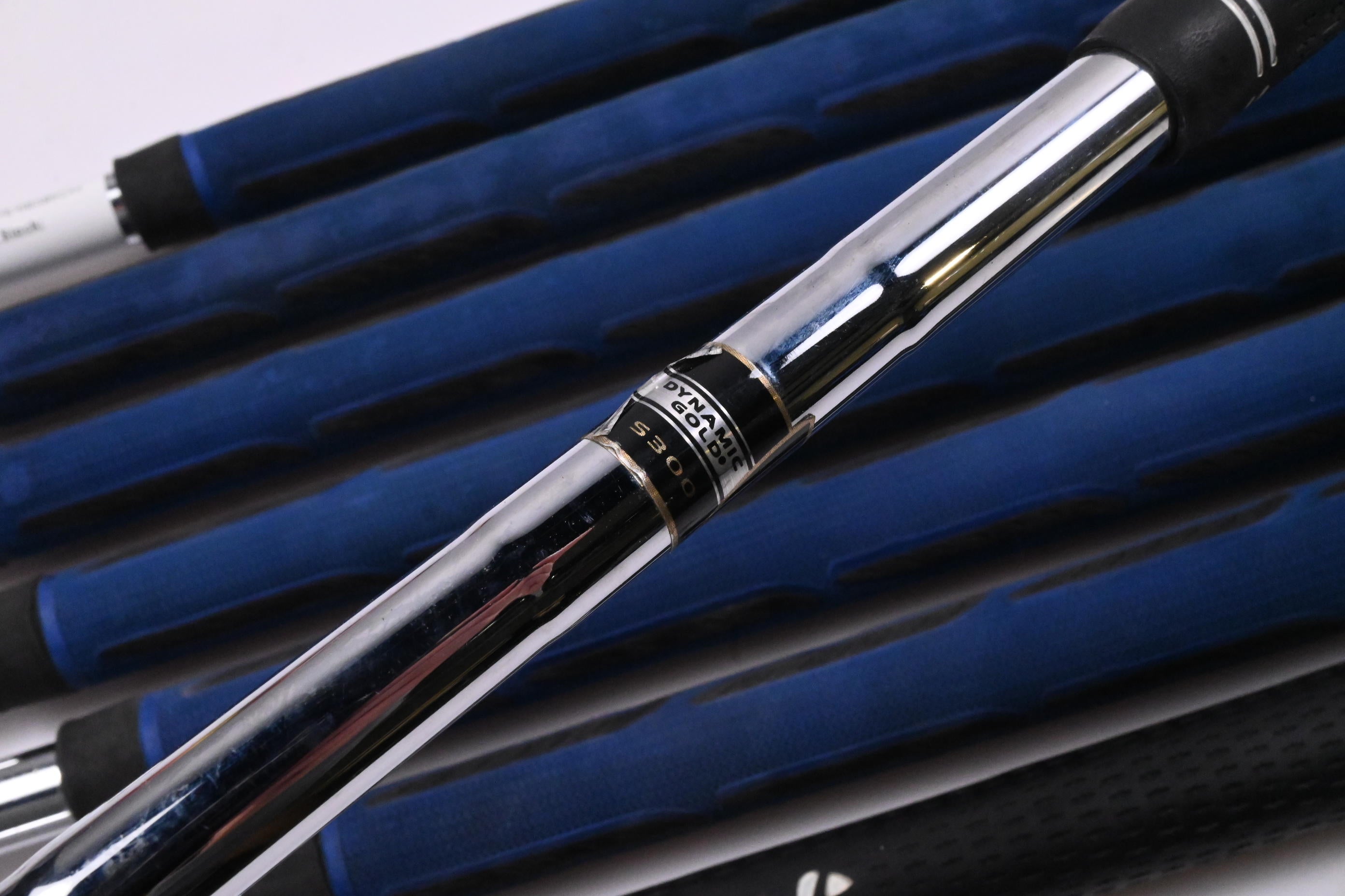 Taylormade RAC TP 2005 Japan Irons / 3-PW / Stiff Flex Dynamic Gold S300 Shafts