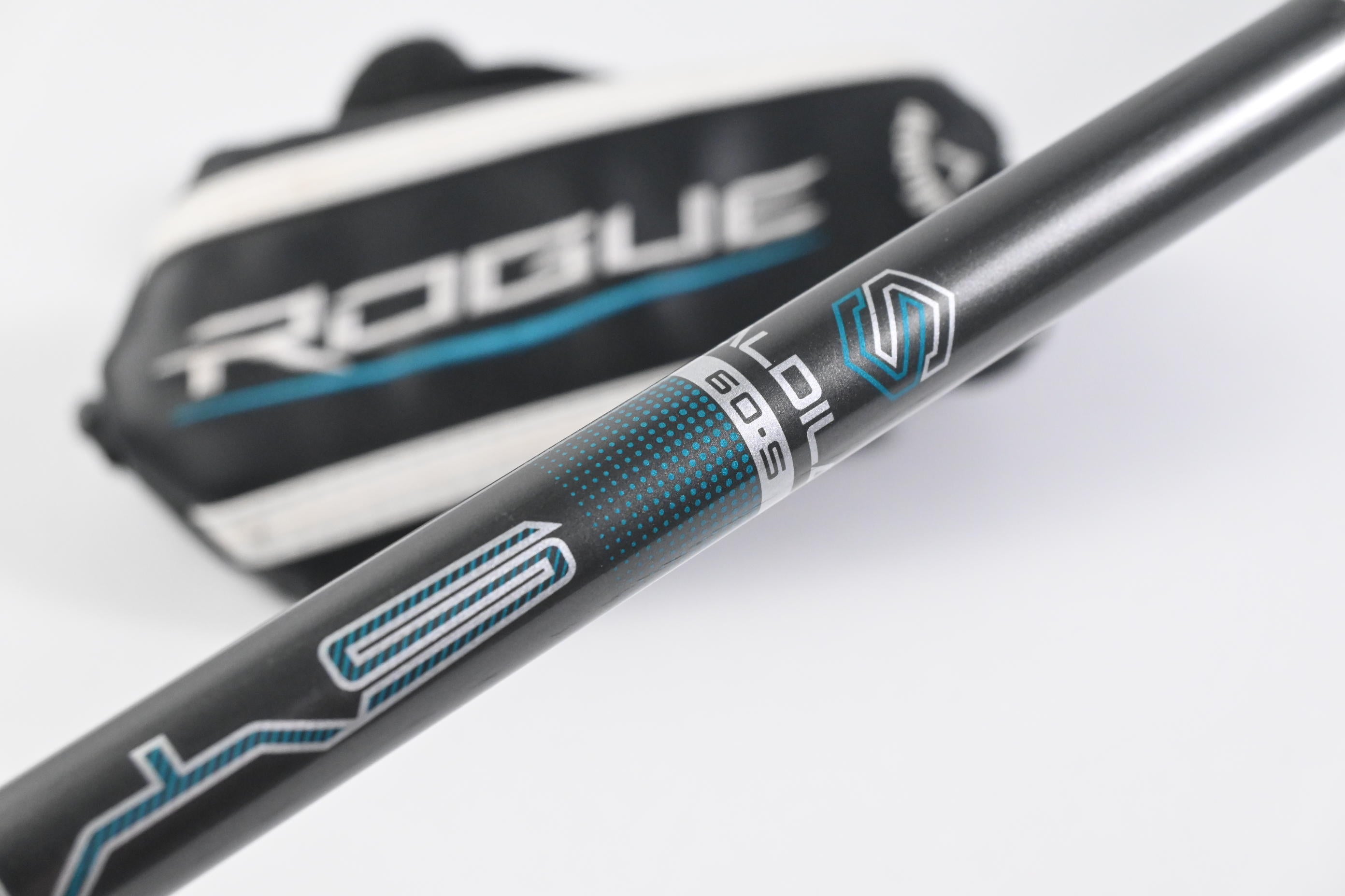 Callaway Rogue #3 Hybrid / 19 Degree / Stiff Flex Aldila Synergy 60 Shaft