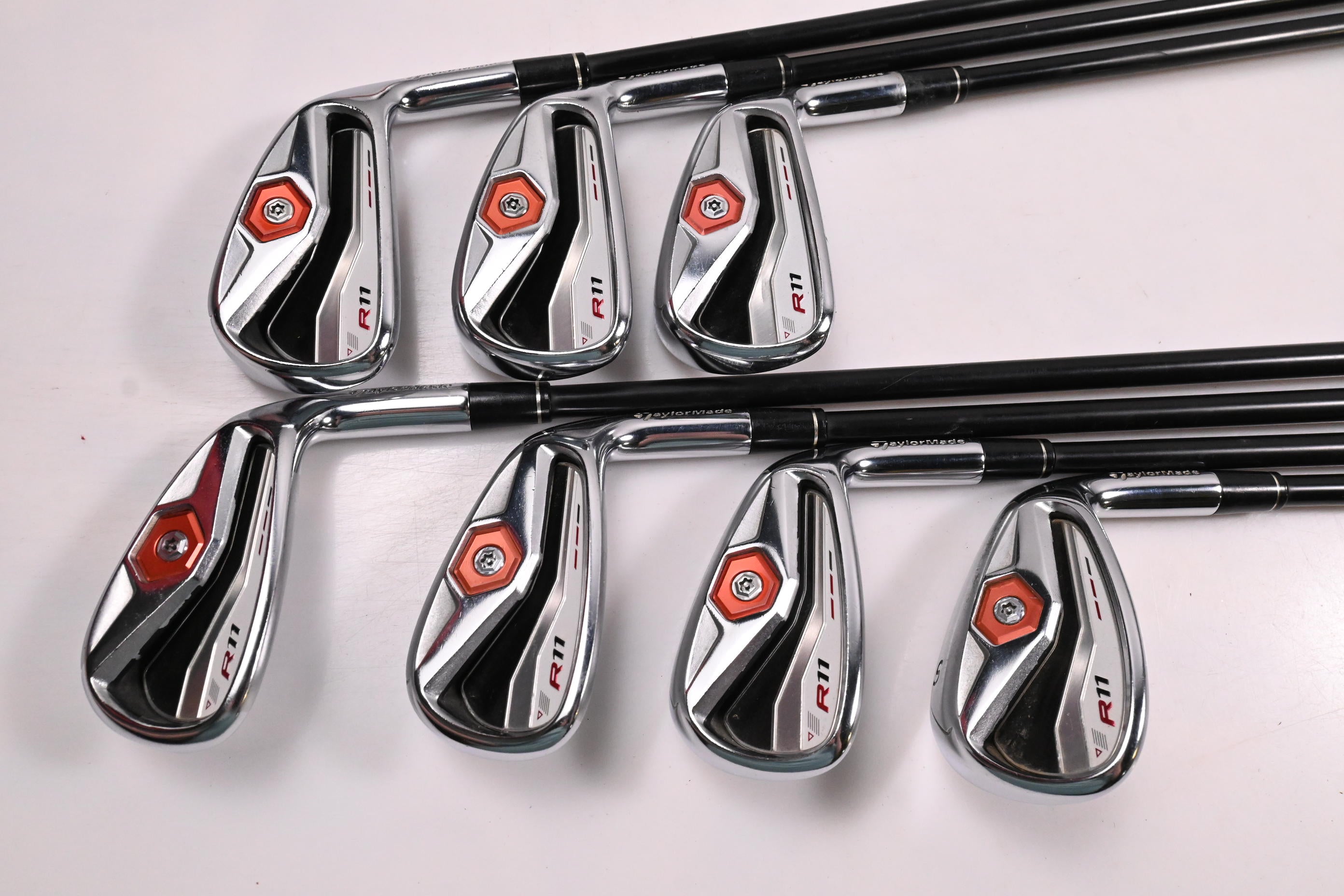 Taylormade R11 Irons / 5-PW+SW / Regular Flex Fujikura Motore 65 Shafts