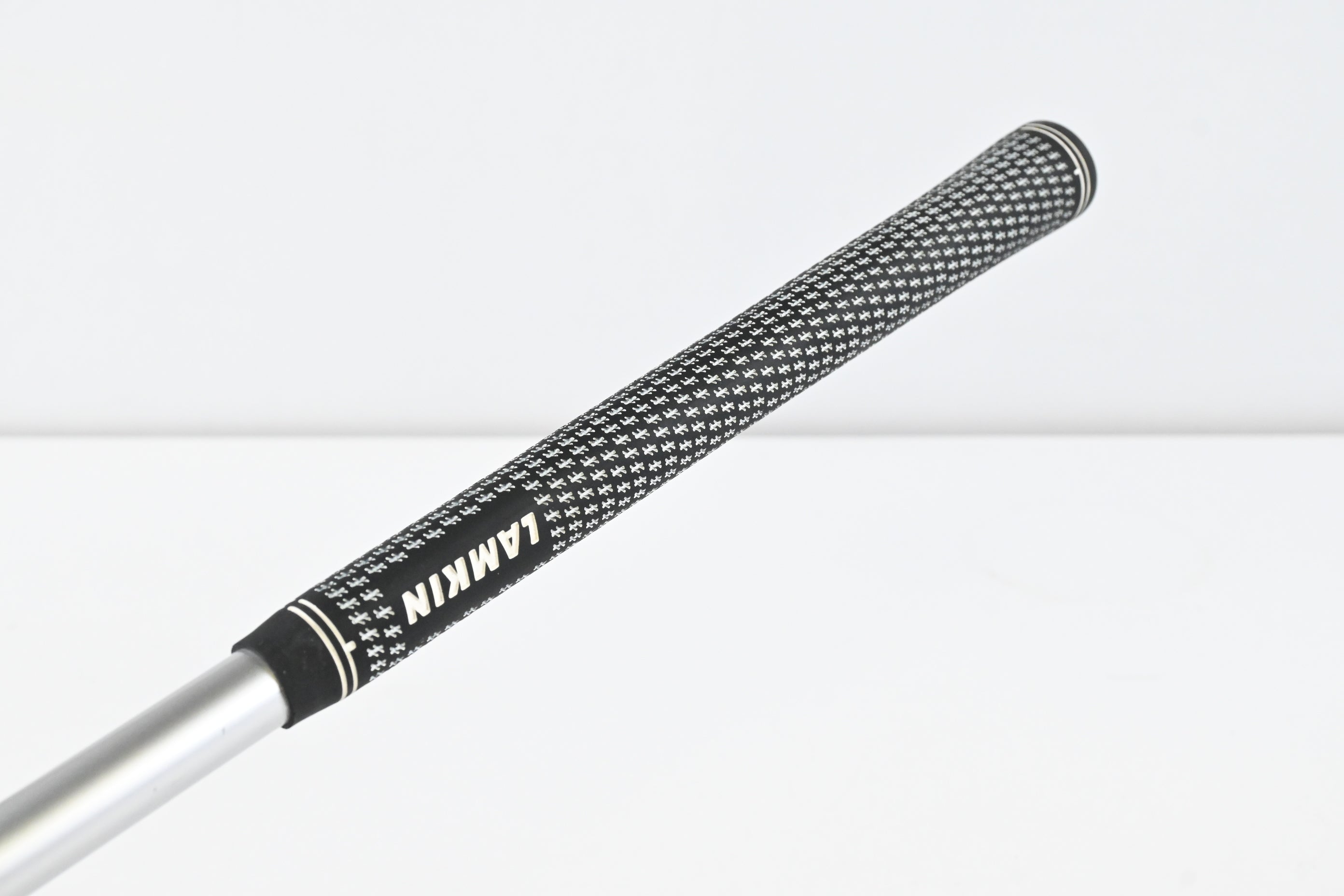 Cleveland HiBore Driver / 8.5 Degree / X-Flex Fujikura 65 Shaft