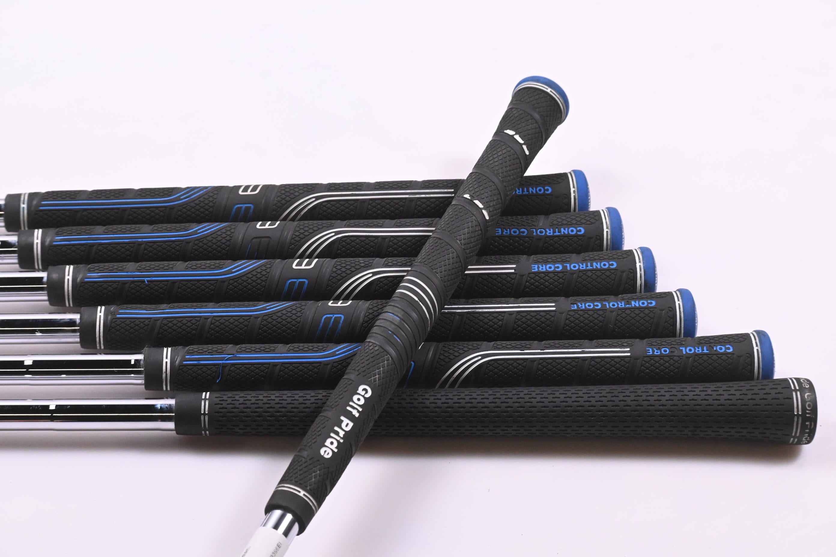 Ping G410 Irons / 4-PW / Blue Dot / Regular Flex Ping AWT 2.0 Shafts