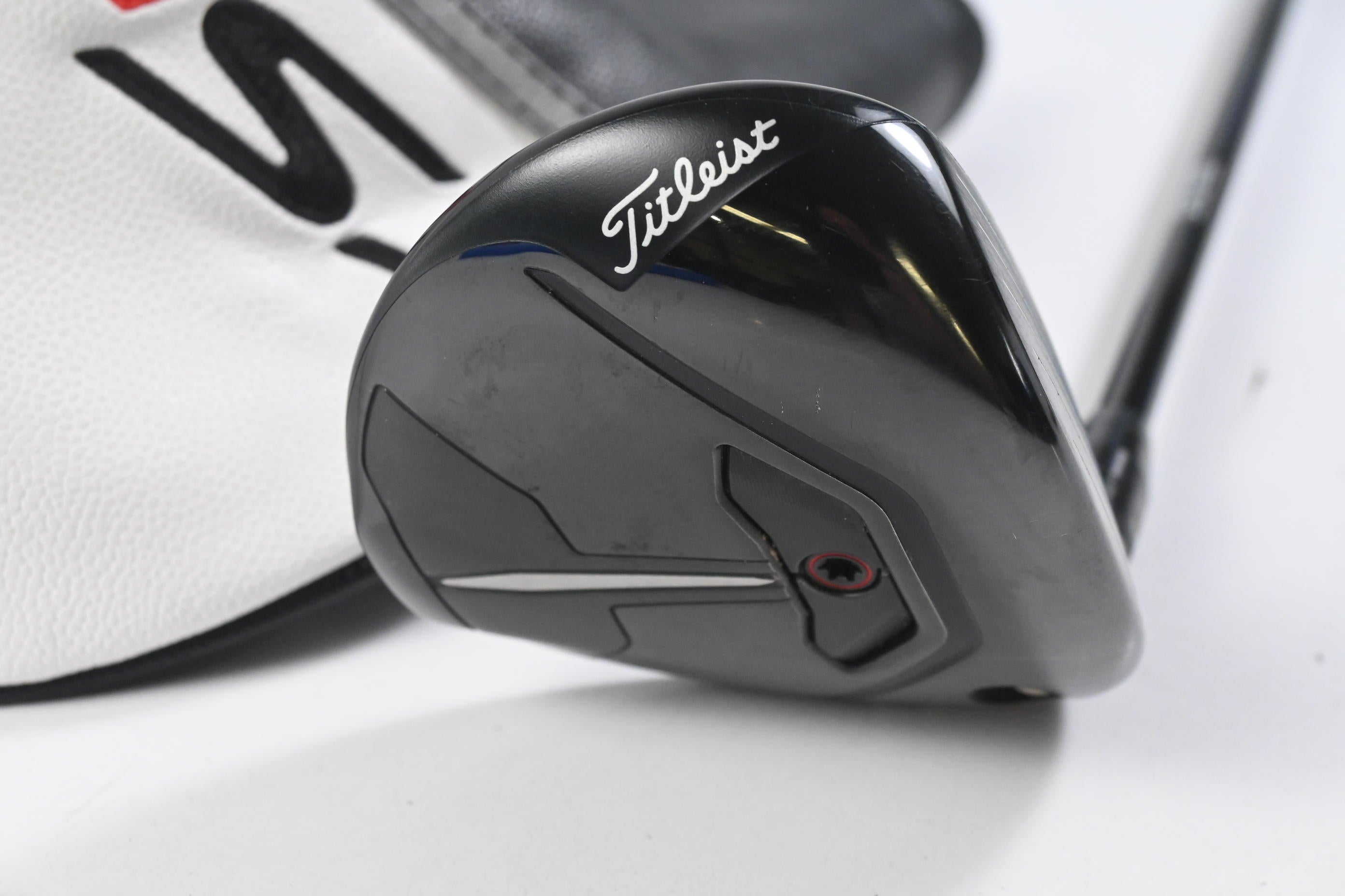 Titleist TSR2 #5 Wood / 18 Degree / Stiff Flex Tensei AV Blue 65 Shaft