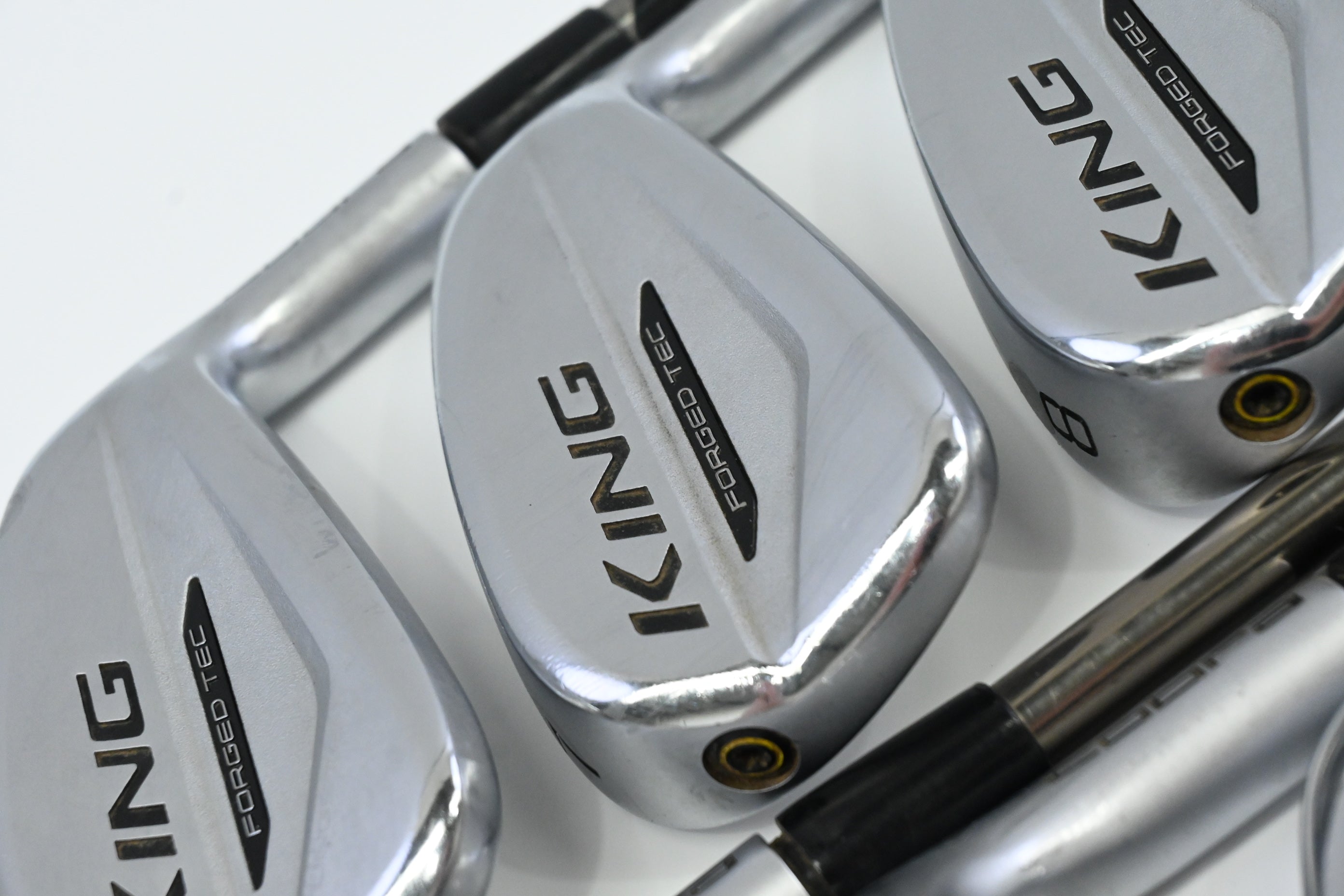 Cobra King Forged Tec 2020 Irons / 6-PW+GW / Senior Flex UST Recoil ESX 460
