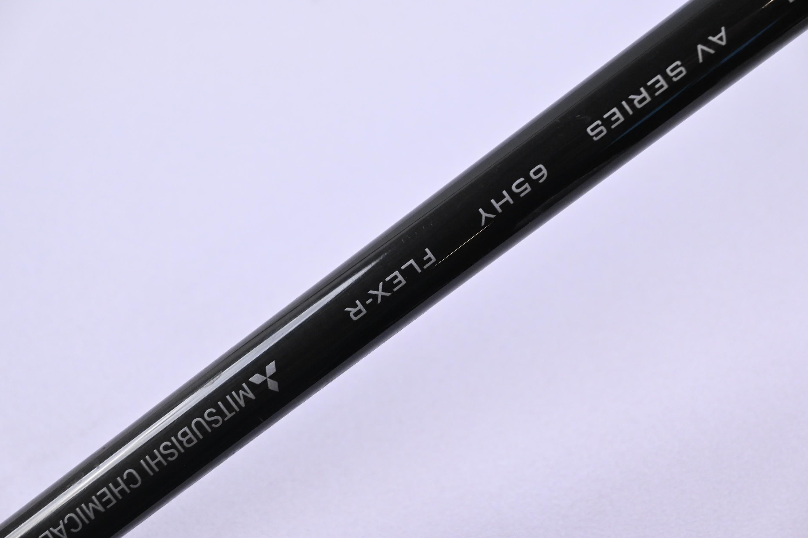 Titleist 818 H2 #4 Hybrid / 23 Degree / Regular Flex Tensei AV Raw Blue 65 Shaft