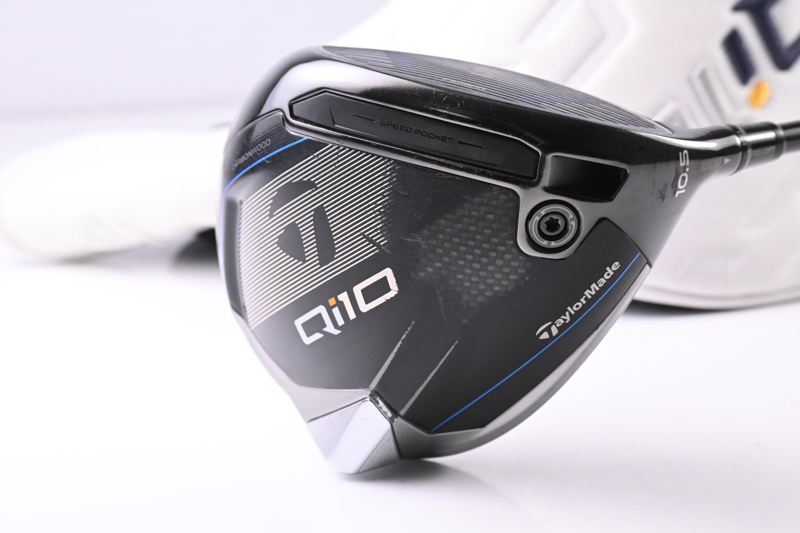 Taylormade Qi10 Driver / 10.5 Degree / Regular Flex Ventus TR Blue 5 Shaft