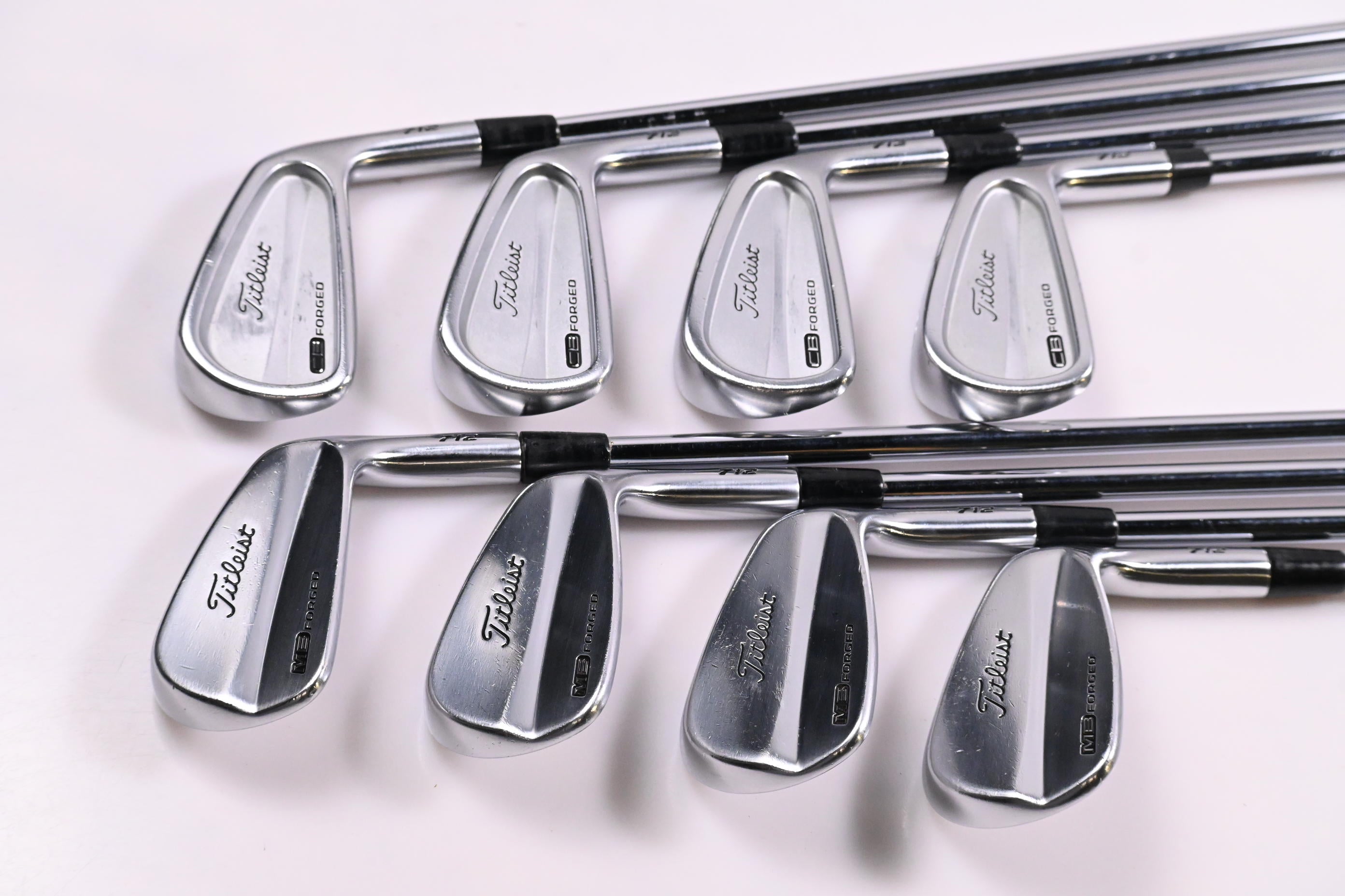 Titleist 712 CB/MB Irons / 3-PW / Stiff Flex Dynalite Gold XP S300 Shafts
