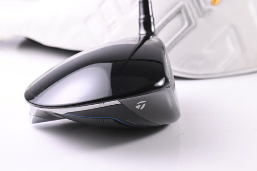 Taylormade Qi10 Driver / 10.5 Degree / Regular Flex Ventus TR Blue 5 Shaft