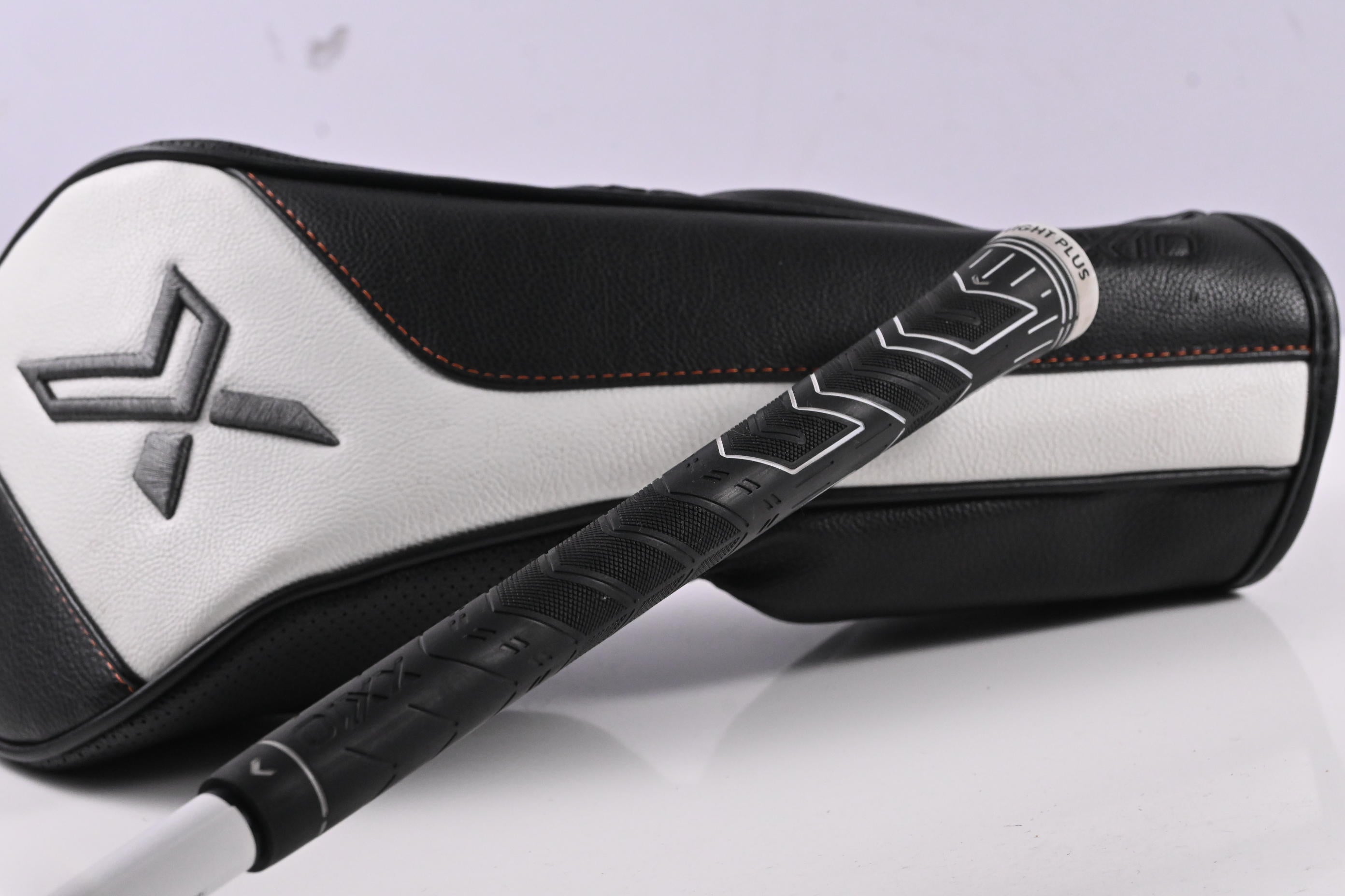 XXIO X Black Driver / 10.5 Degree / Stiff Flex XXIO Miyazaki AX-1 DST 47 Shaft