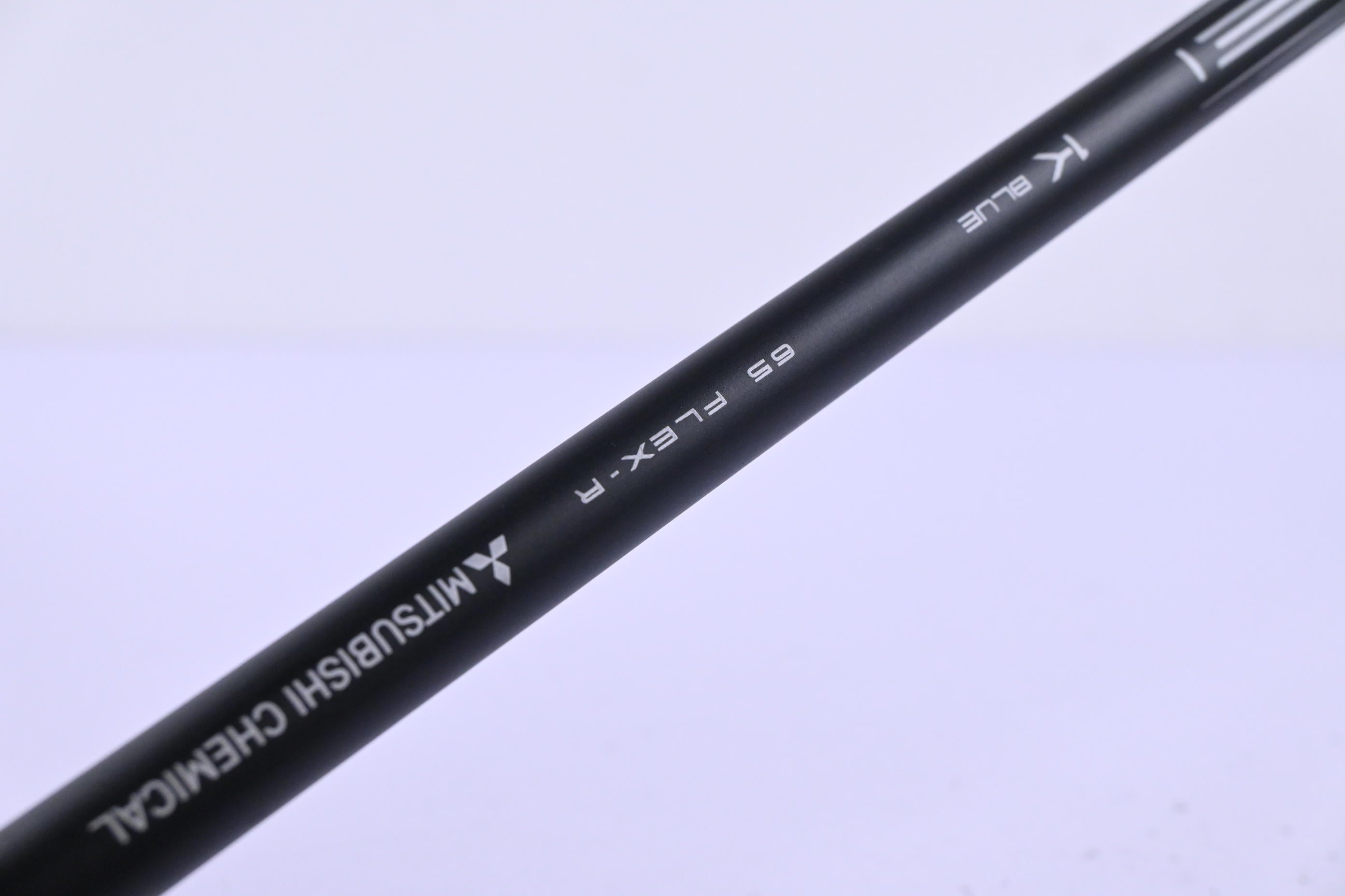 Titleist GT2 #5 Wood / 18 Degree / Regular Flex Tensei 1K Blue 65 Shaft