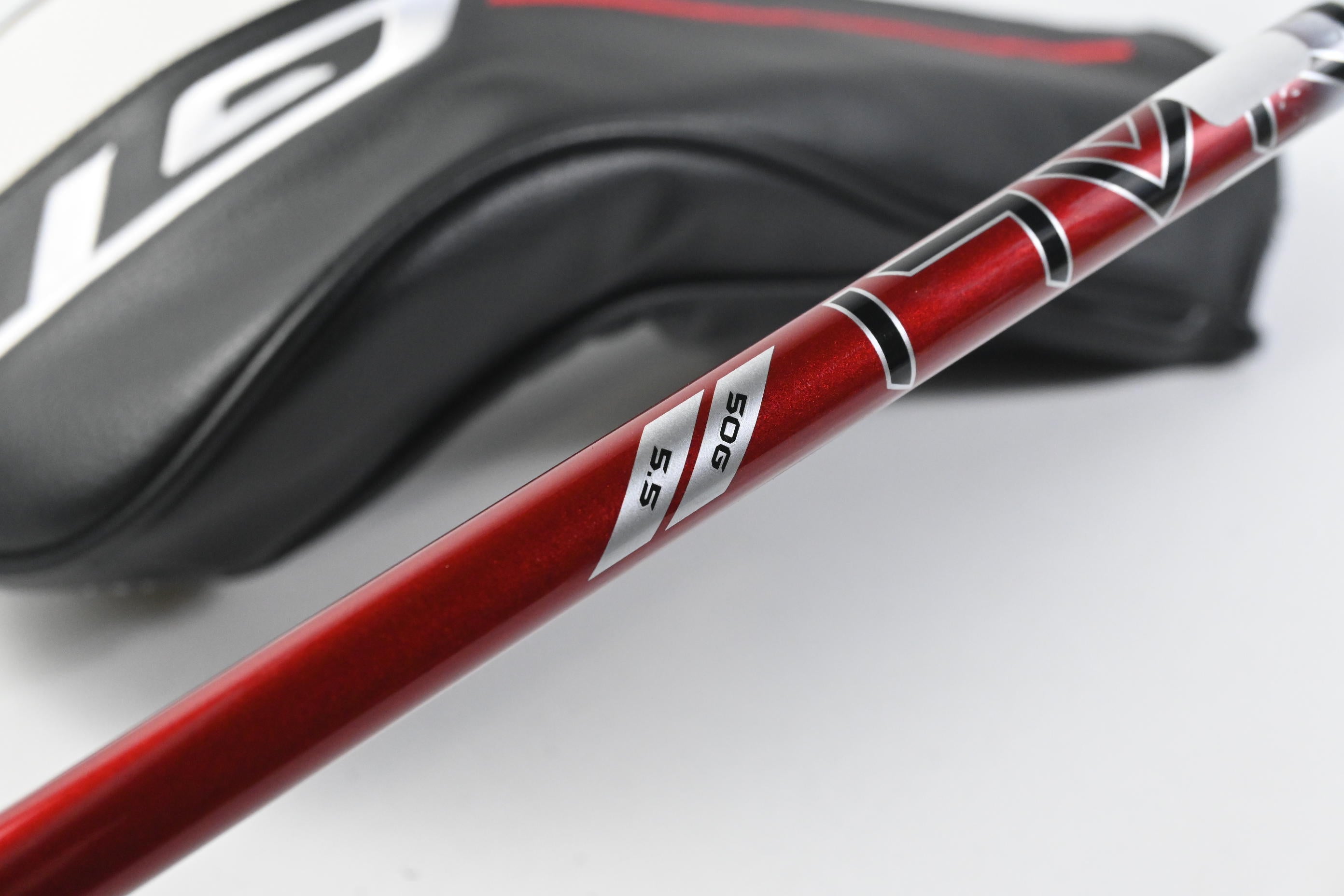 Titleist GT2 Driver / 10 Degree / Regular Flex Denali Red 50 Shaft