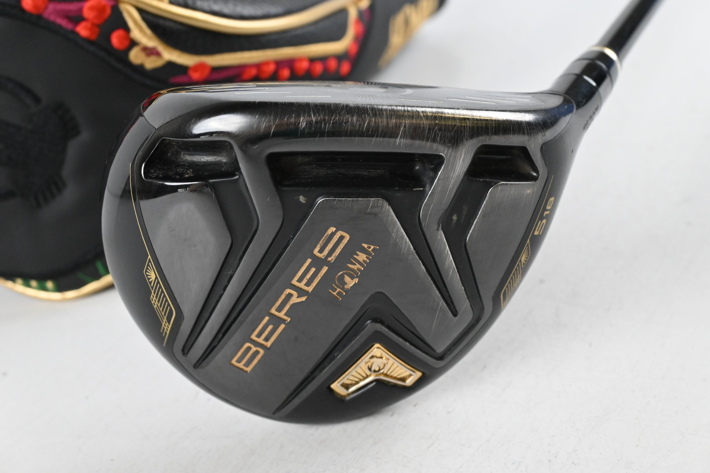 Honma Beres #5 Wood / 18 degree / Regular Flex Honma ARMRQ MX Shaft
