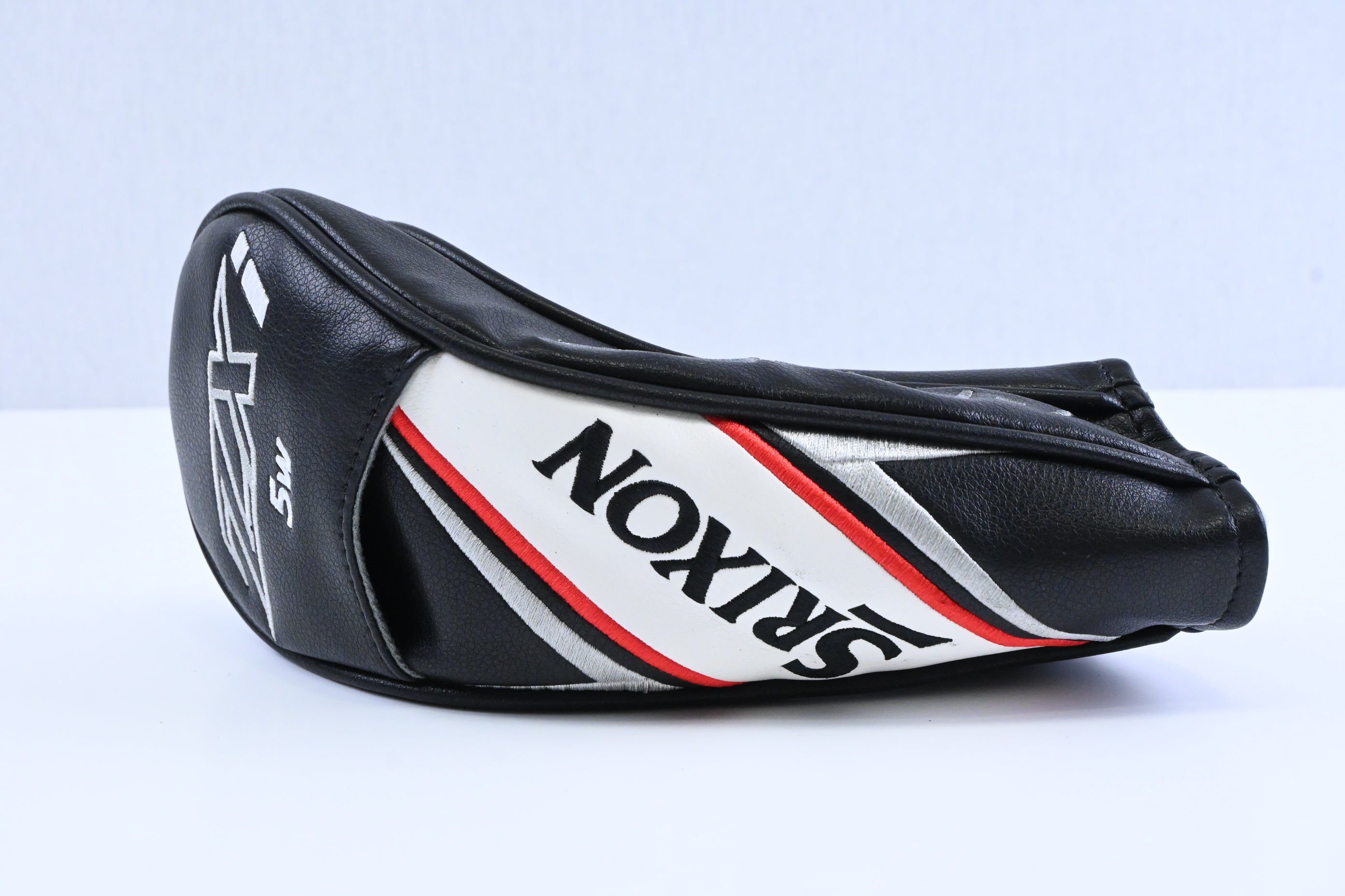 Srixon ZXi #5 Wood / 18 Degree / Stiff Flex Fujikura Ventus TR Blue 6 Shaft