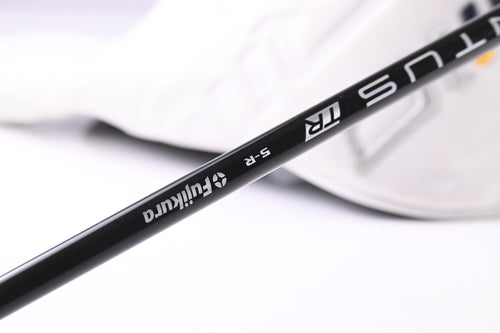 Taylormade Qi10 Driver / 10.5 Degree / Regular Flex Ventus TR Blue 5 Shaft