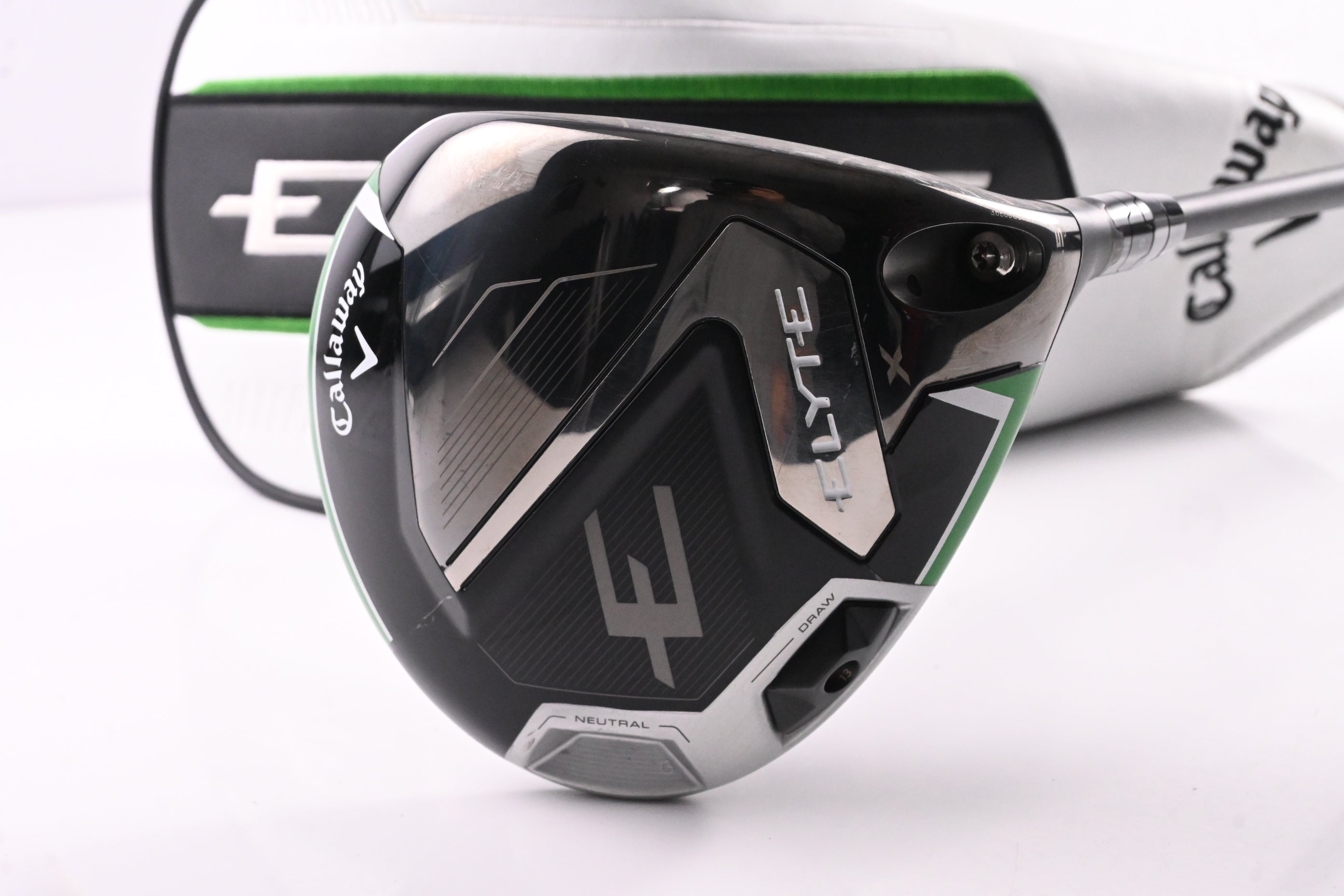 Callaway Elyte X Driver / 10.5 Degree / Regular Flex Vanquish 4 Shaft