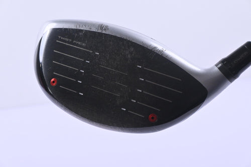 TaylorMade M5 Driver / 9.0 Degree / Stiff Flex Fujikura Atmos Orange 6