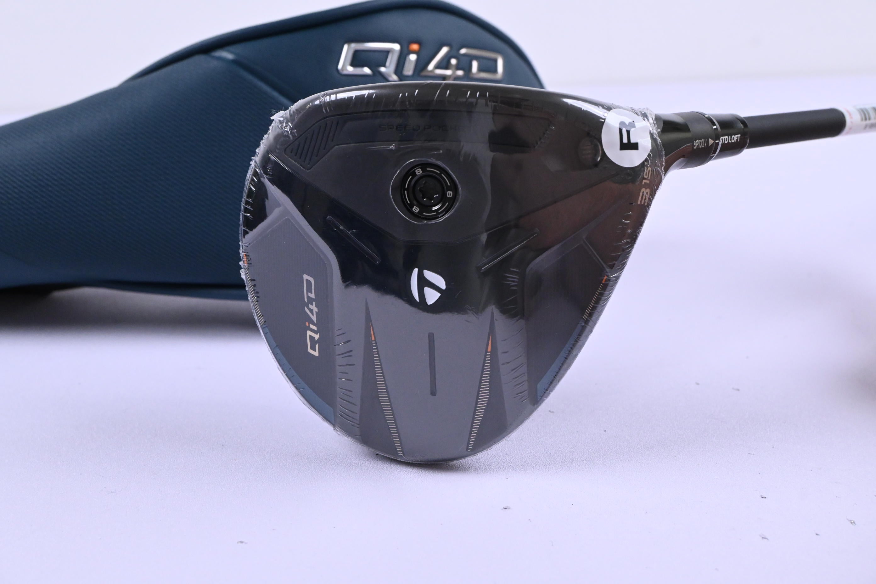 Taylormade Qi4D #3 Wood / 15 Degree / Regular Flex REAX 55 Shaft