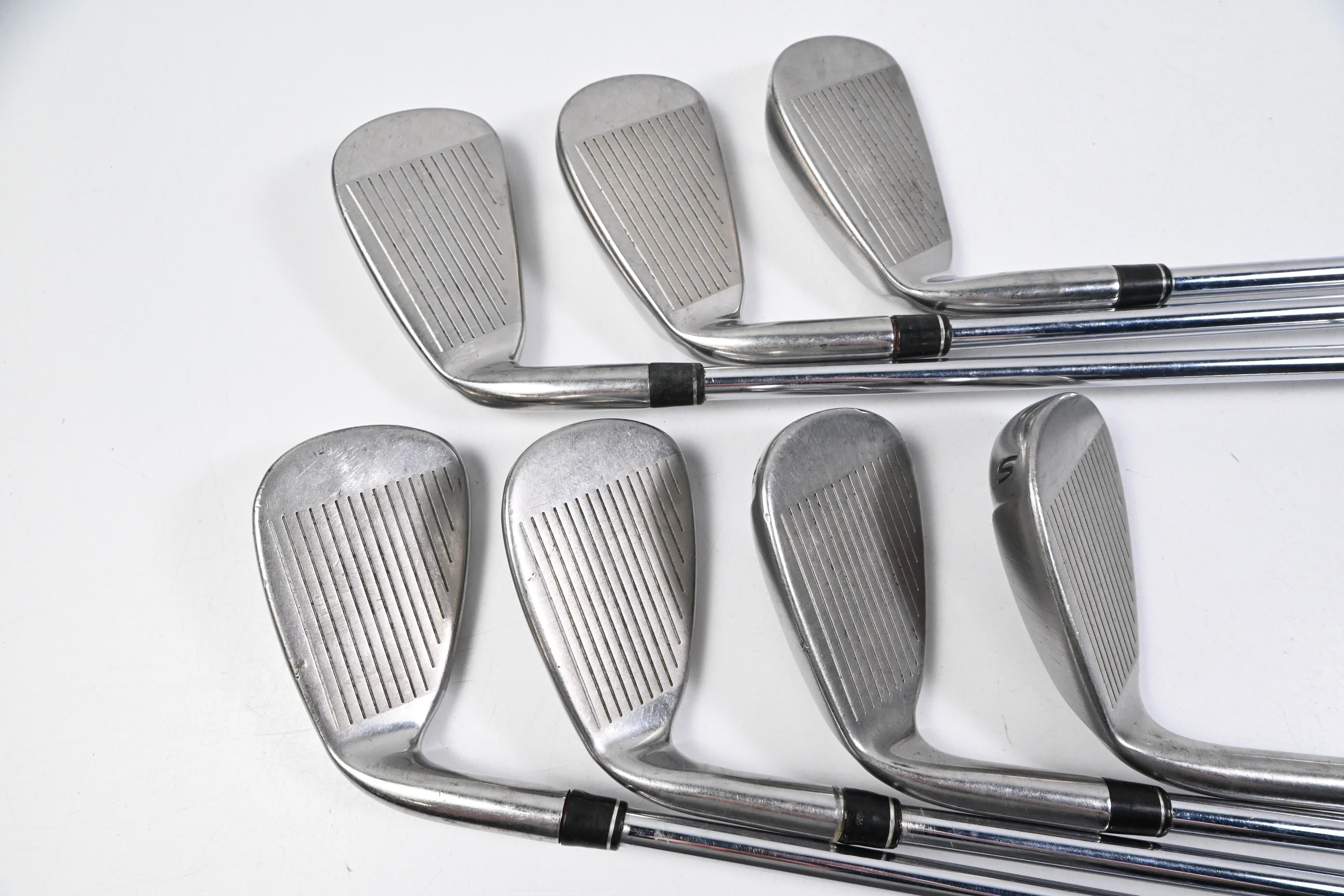 Taylormade Aeroburner Irons / 5-PW+SW / Regular Flex Aeroburner Shafts