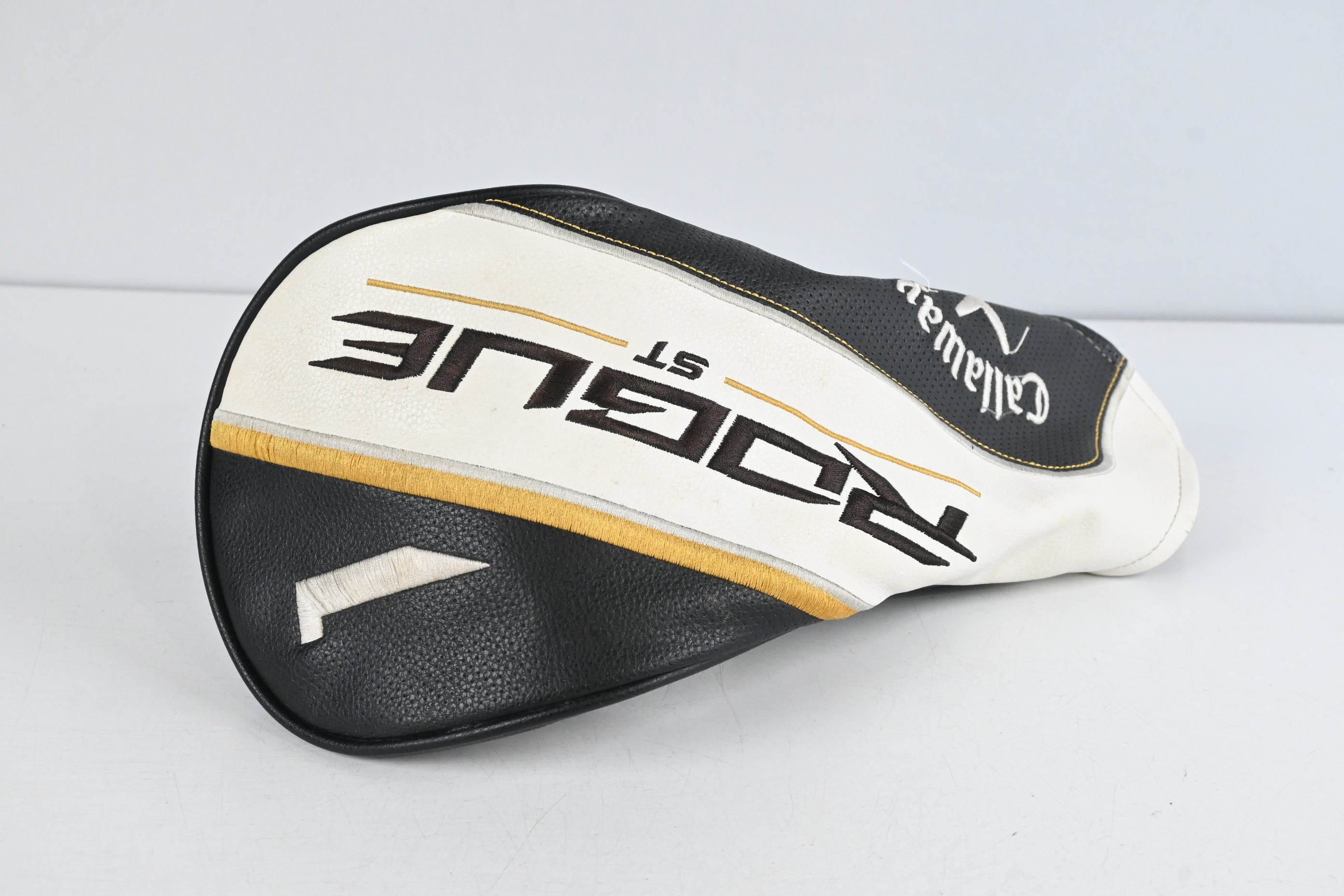 Callaway Rogue ST MAX Driver / 10.5 Degree / X-Flex Tensei AV White 65 Shaft