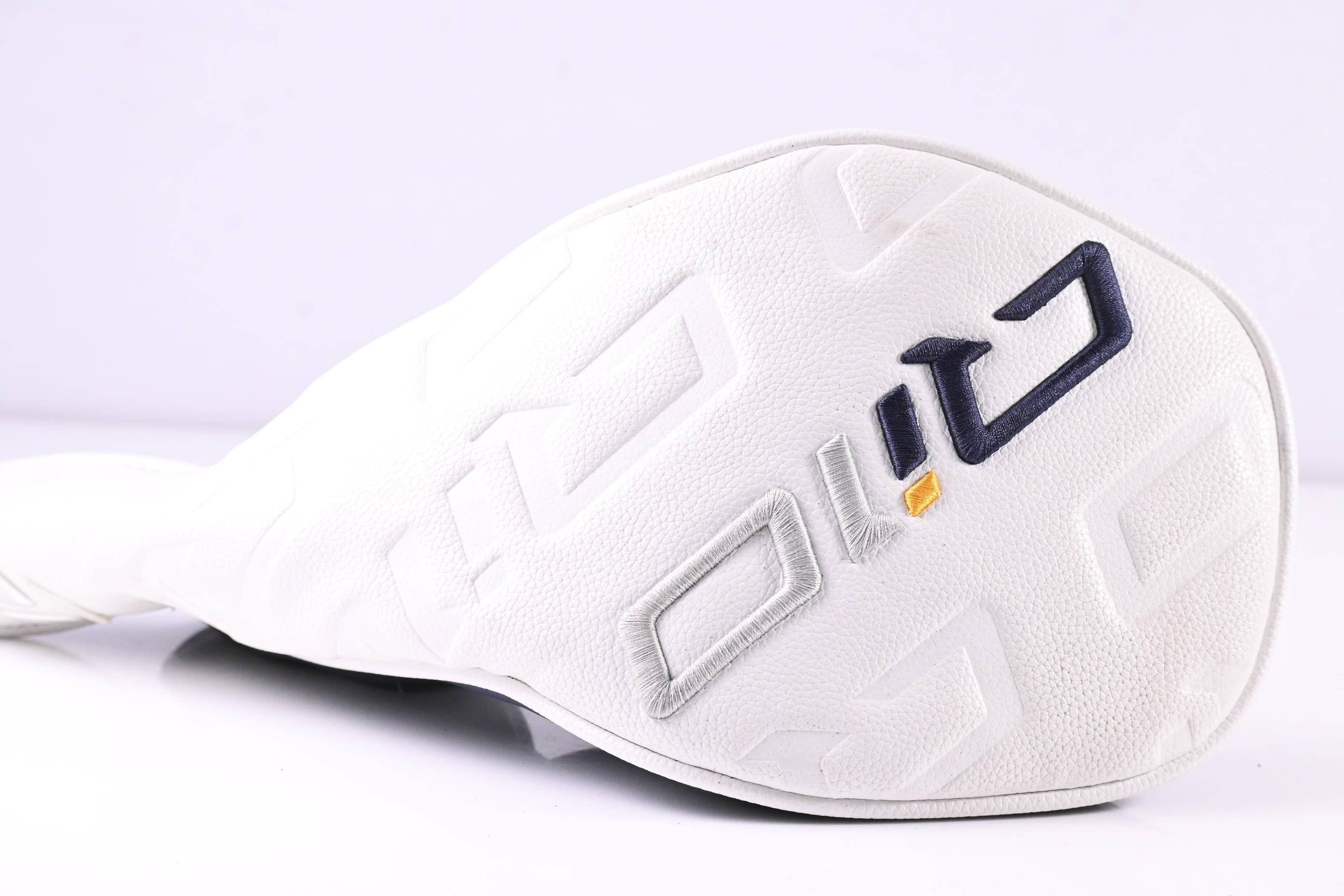 Taylormade Qi10 Driver / 10.5 Degree / Regular Flex Ventus TR Blue 5 Shaft