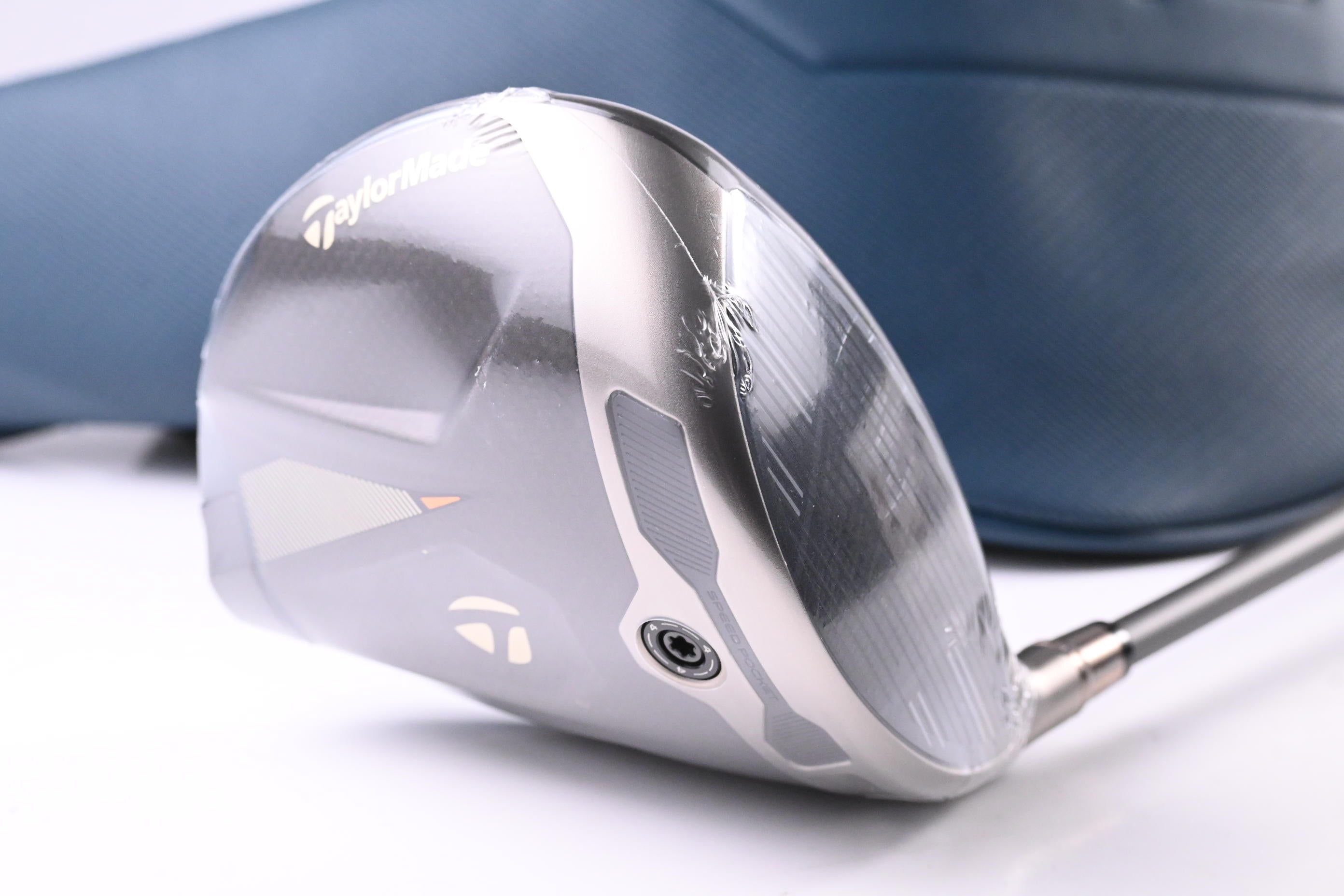 Taylormade Qi4D Max Lite Driver / 12 Degree / Regular Flex Mitsubishi Reax 40