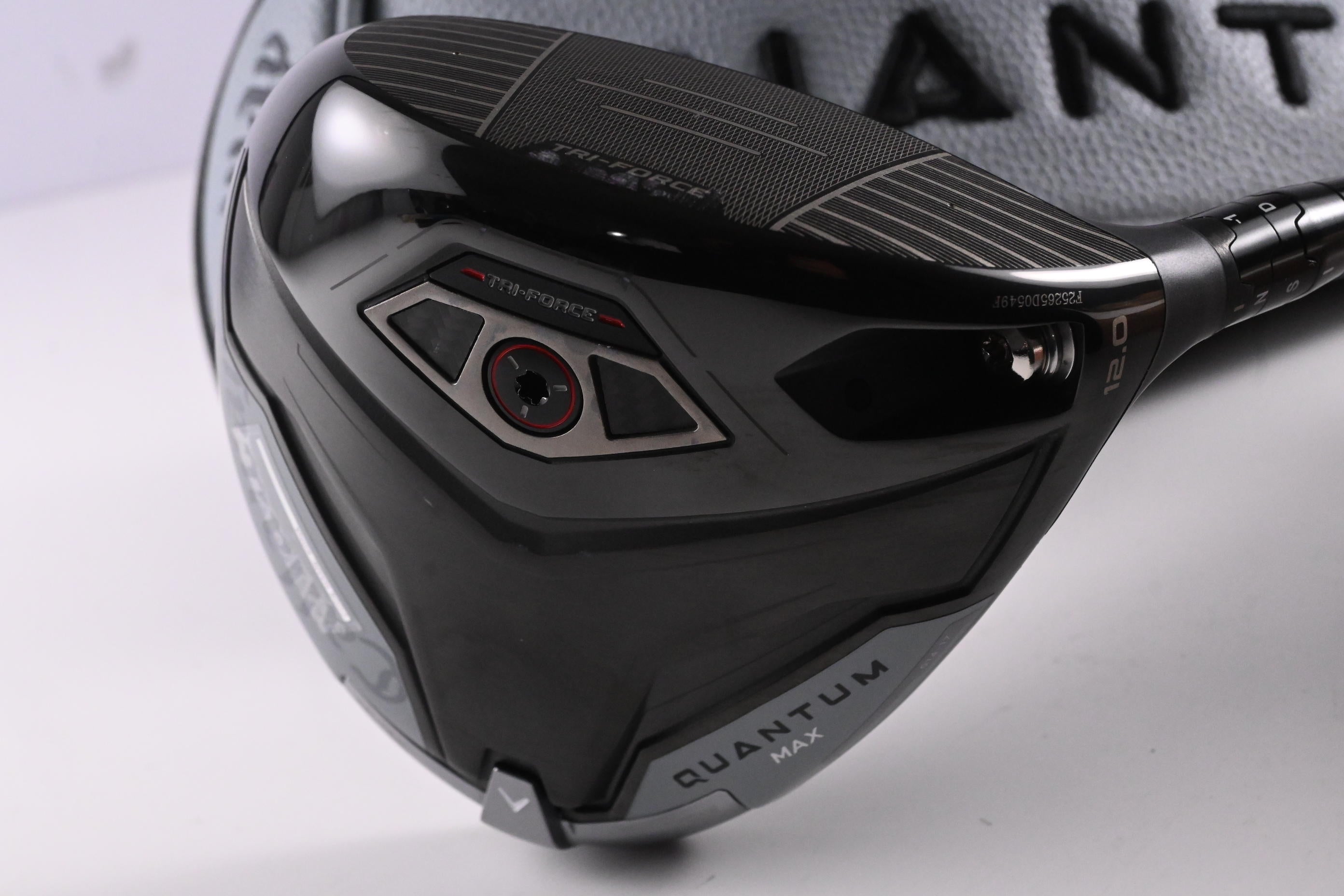Callaway Quantum Max Driver / 12 Degree / Regular Flex Vanquish 4 Shaft