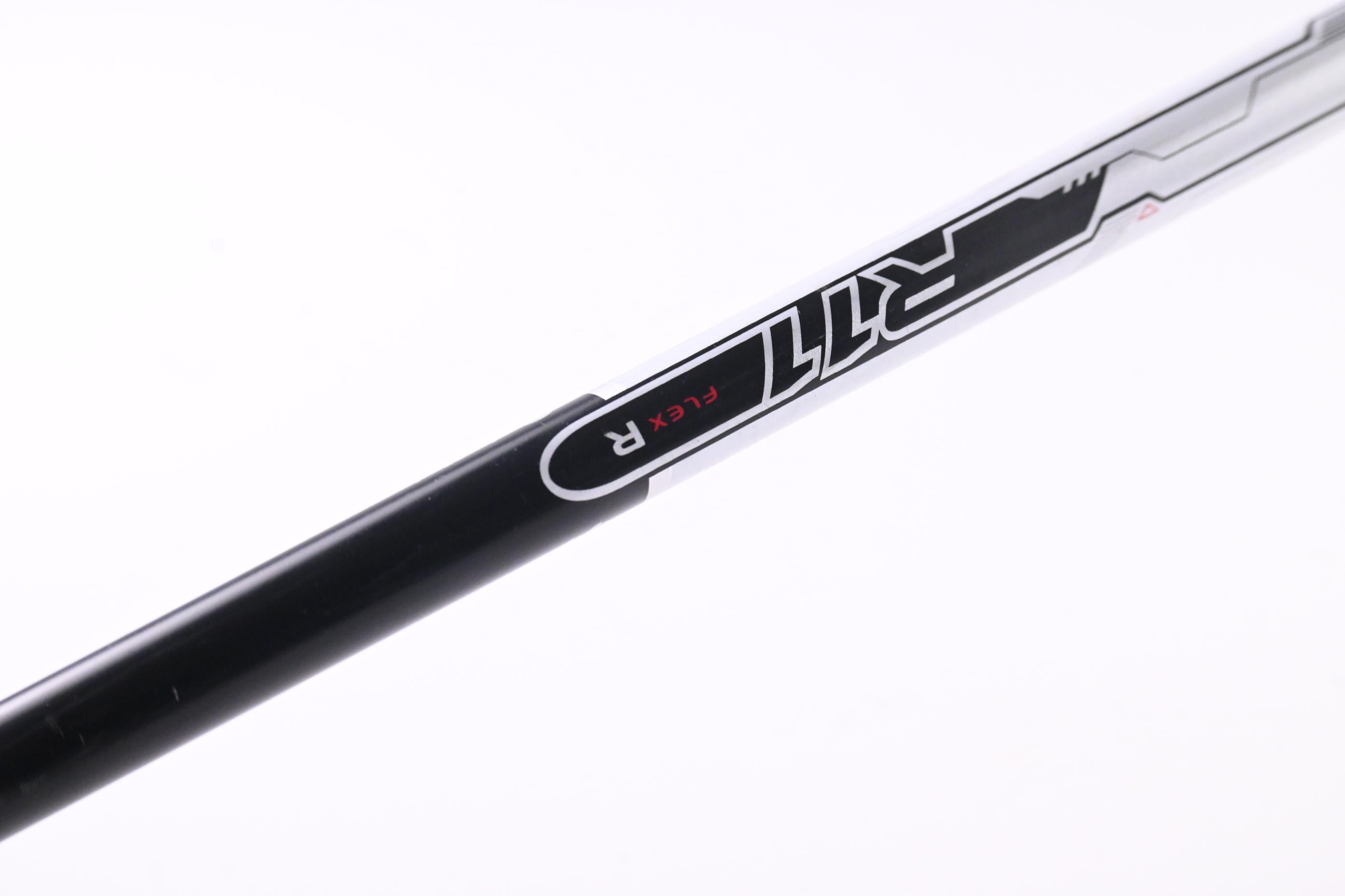 Taylormade R11 #3 Wood / 15.5 Degree / Stiff Flex Fujikura Blur 70 Shaft