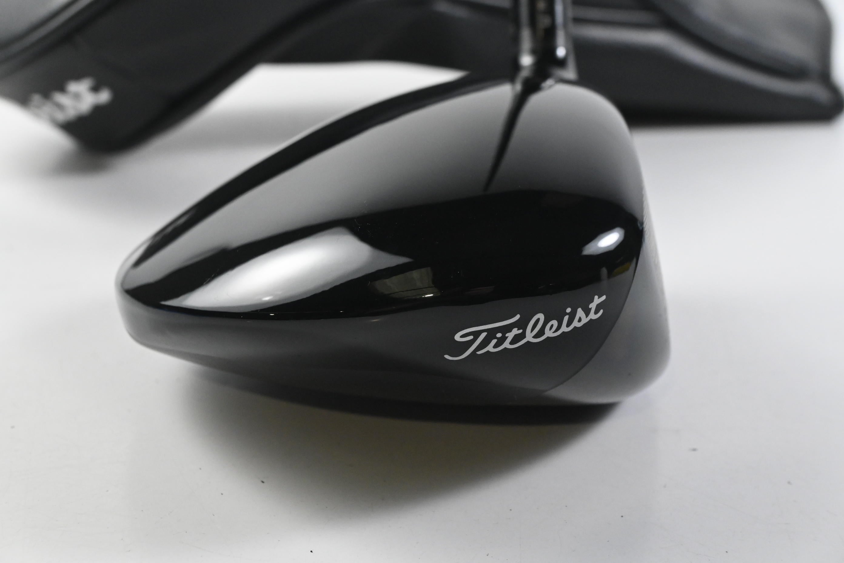 Titleist GT3 Driver / 10 Degree / Stiff Flex Tensei 1K Black 65 Shaft