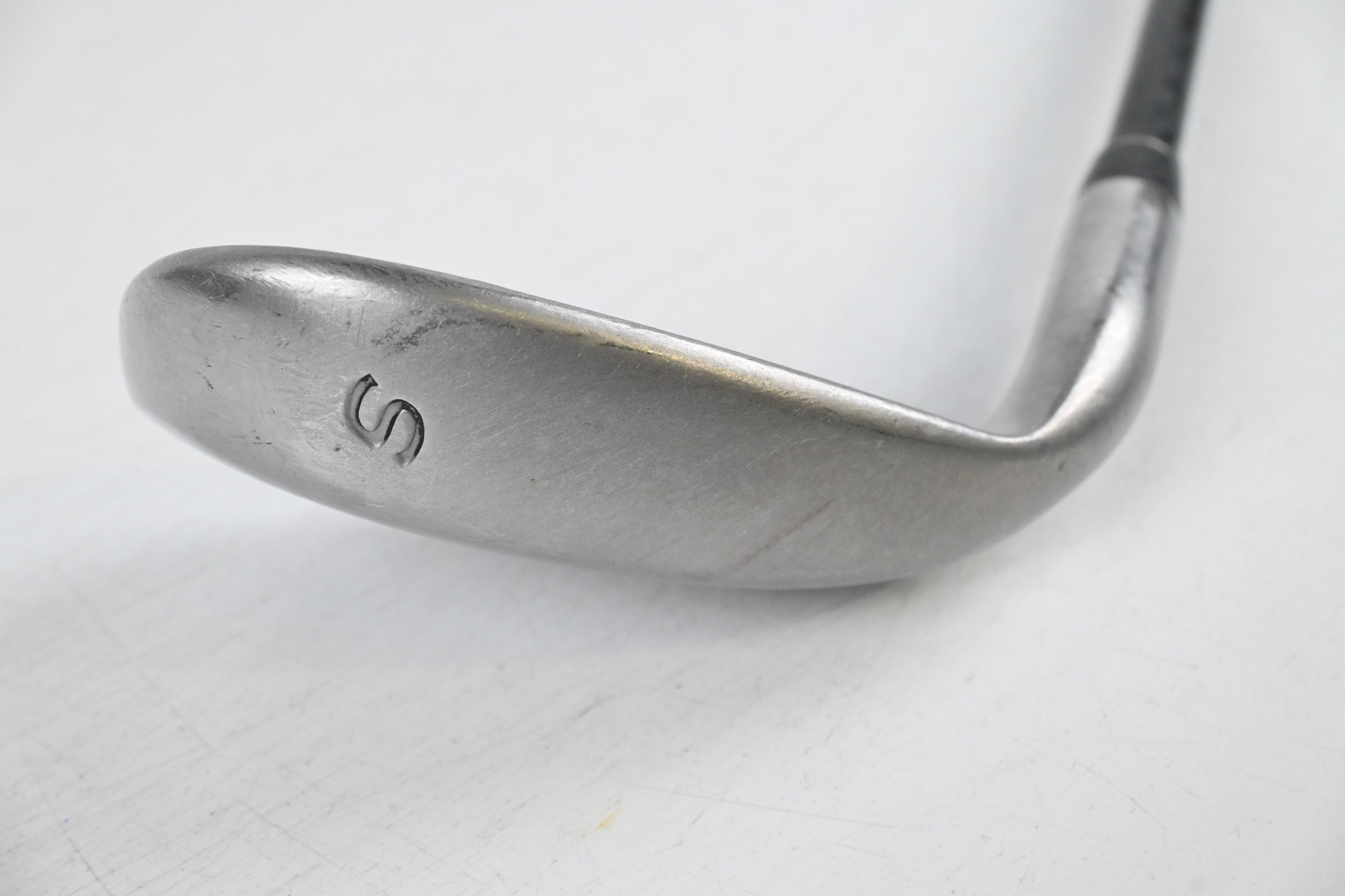 Taylormade RAC OS Sand Wedge / 55 Degree / Regular Flex Taylormade Ultralite Shaft