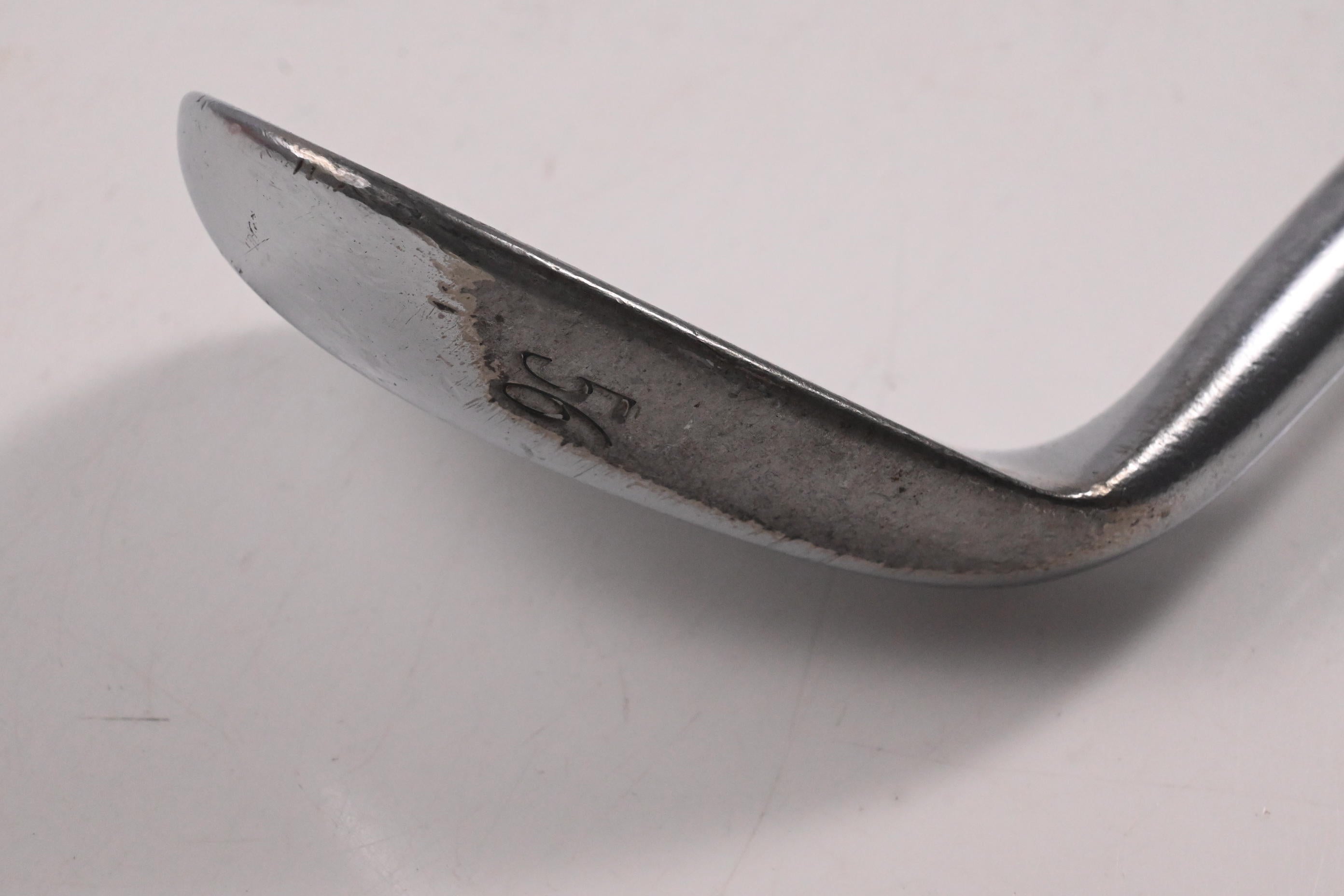 Mizuno Tour Style Sand Wedge / 56 Degree / Stiff Flex Dynamic Gold S300 Shaft