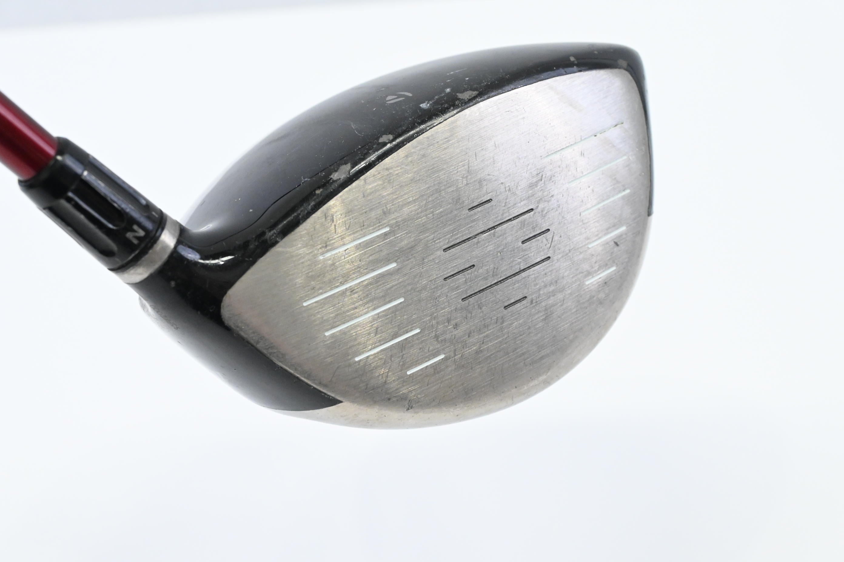 Left Hand Taylormade R9 460 Driver / 10.5 Degree / Regular Flex Aldila Reax 60