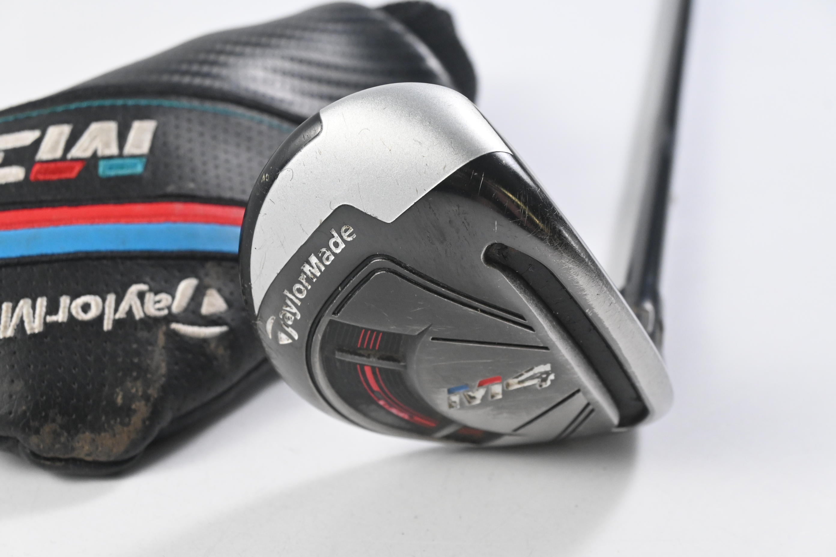 Taylormade M4 #4 Hybrid / 22 Degree / Regular Flex Fujikura Atmos Red 6 Shaft