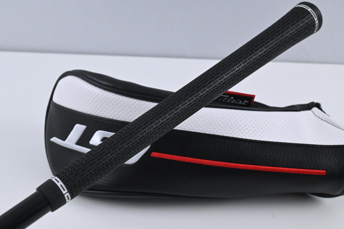 Titleist GT3 #3 Wood / 15 Degree / X-Flex HZRDUS Gen5 Black 70 Shaft